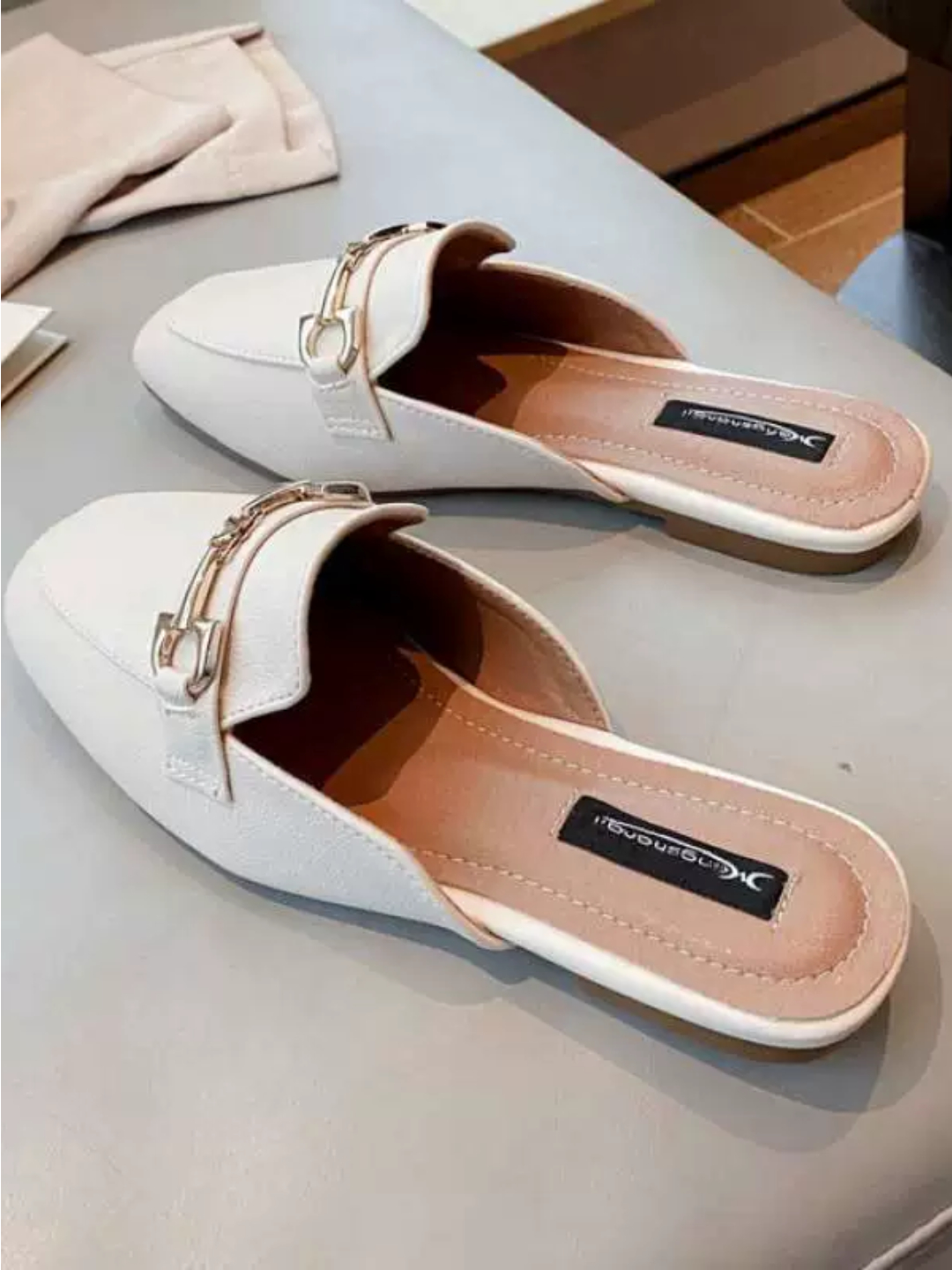 Soqolini tozalagan buvilarning porno videolarini tomosha qiling