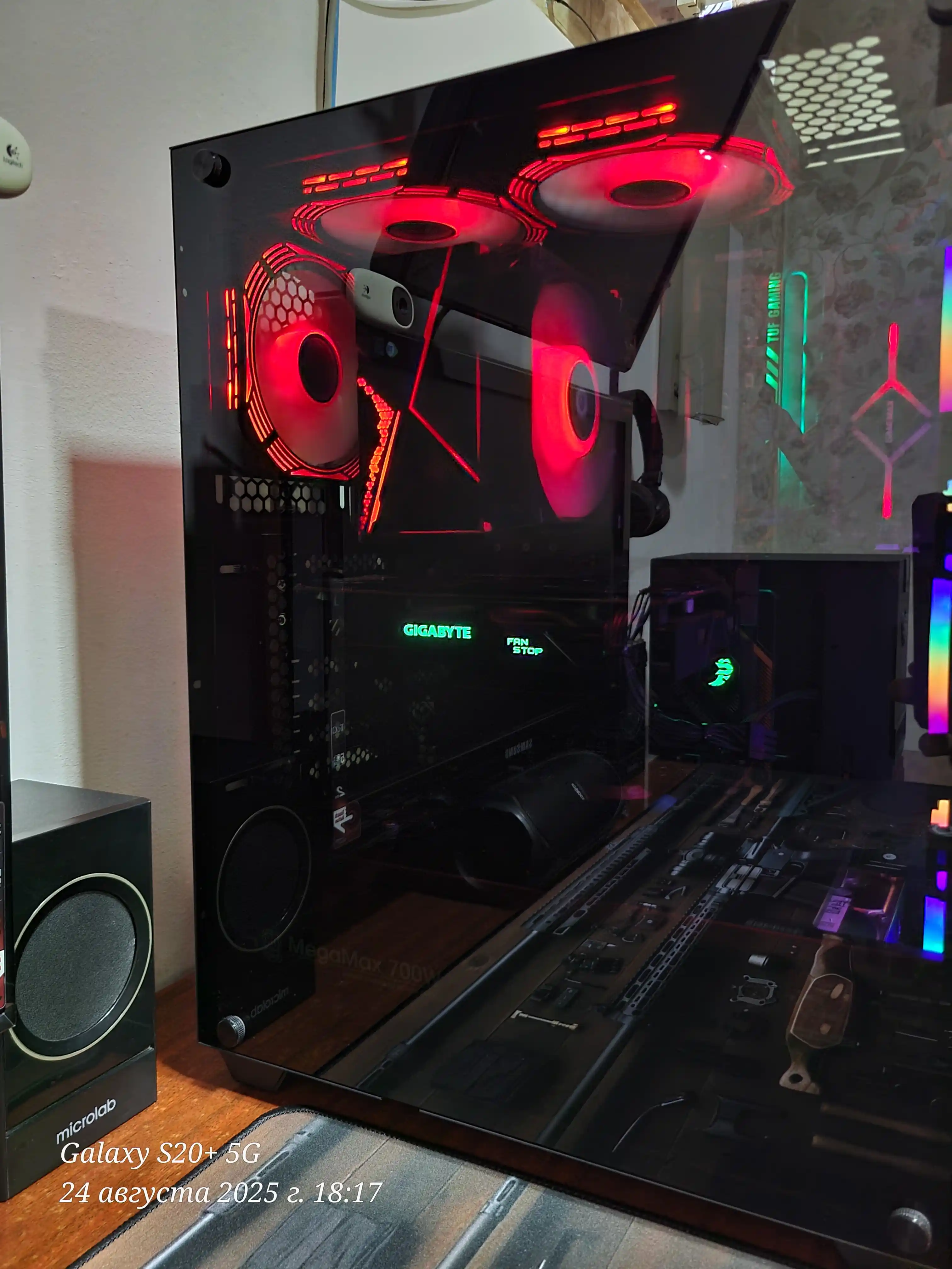 Набор вентиляторов GameMax KF300 3×120 мм ARGB с V4.0 HUB и пультом управления
