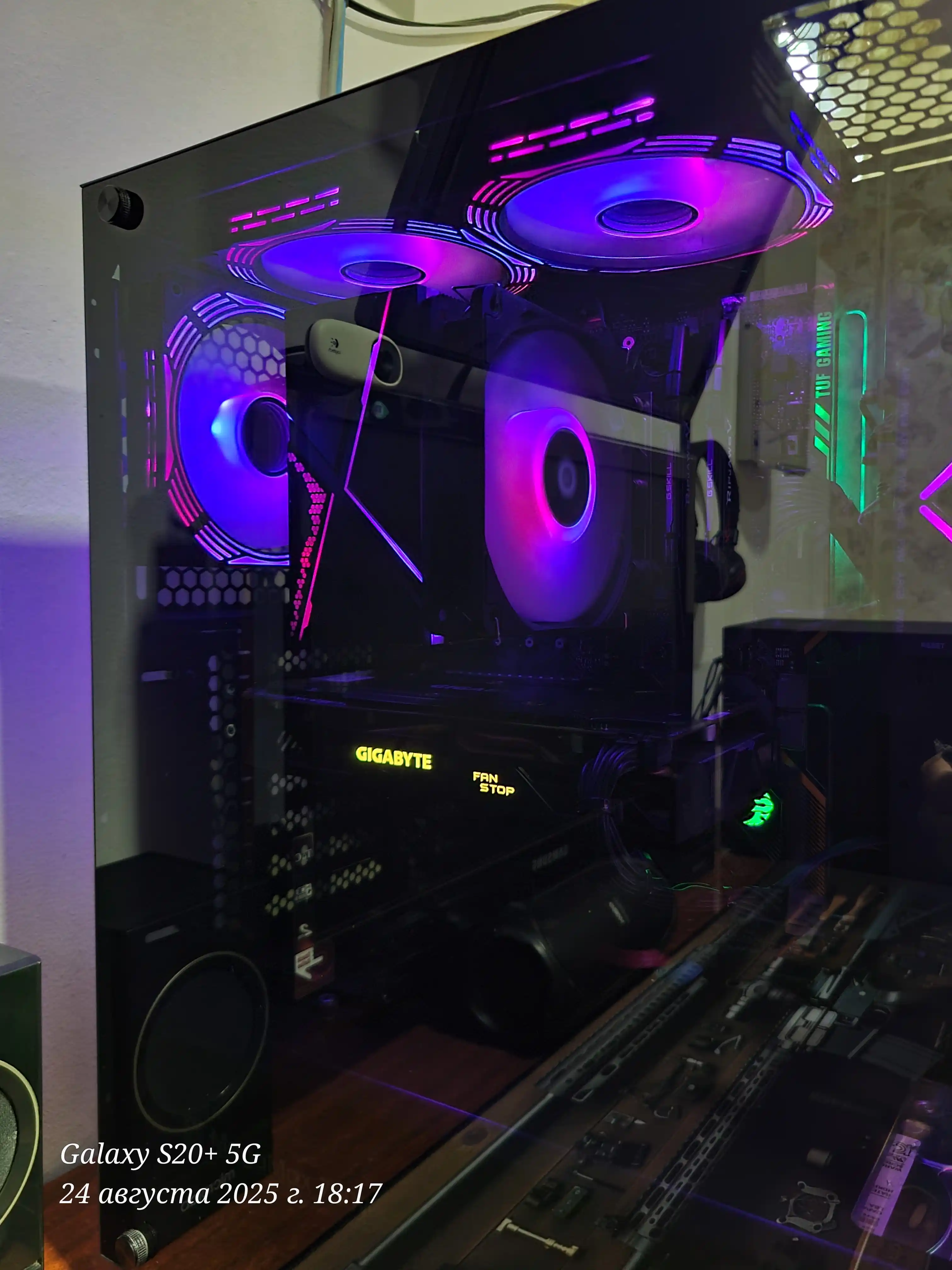 Набор вентиляторов GameMax KF300 3×120 мм ARGB с V4.0 HUB и пультом управления