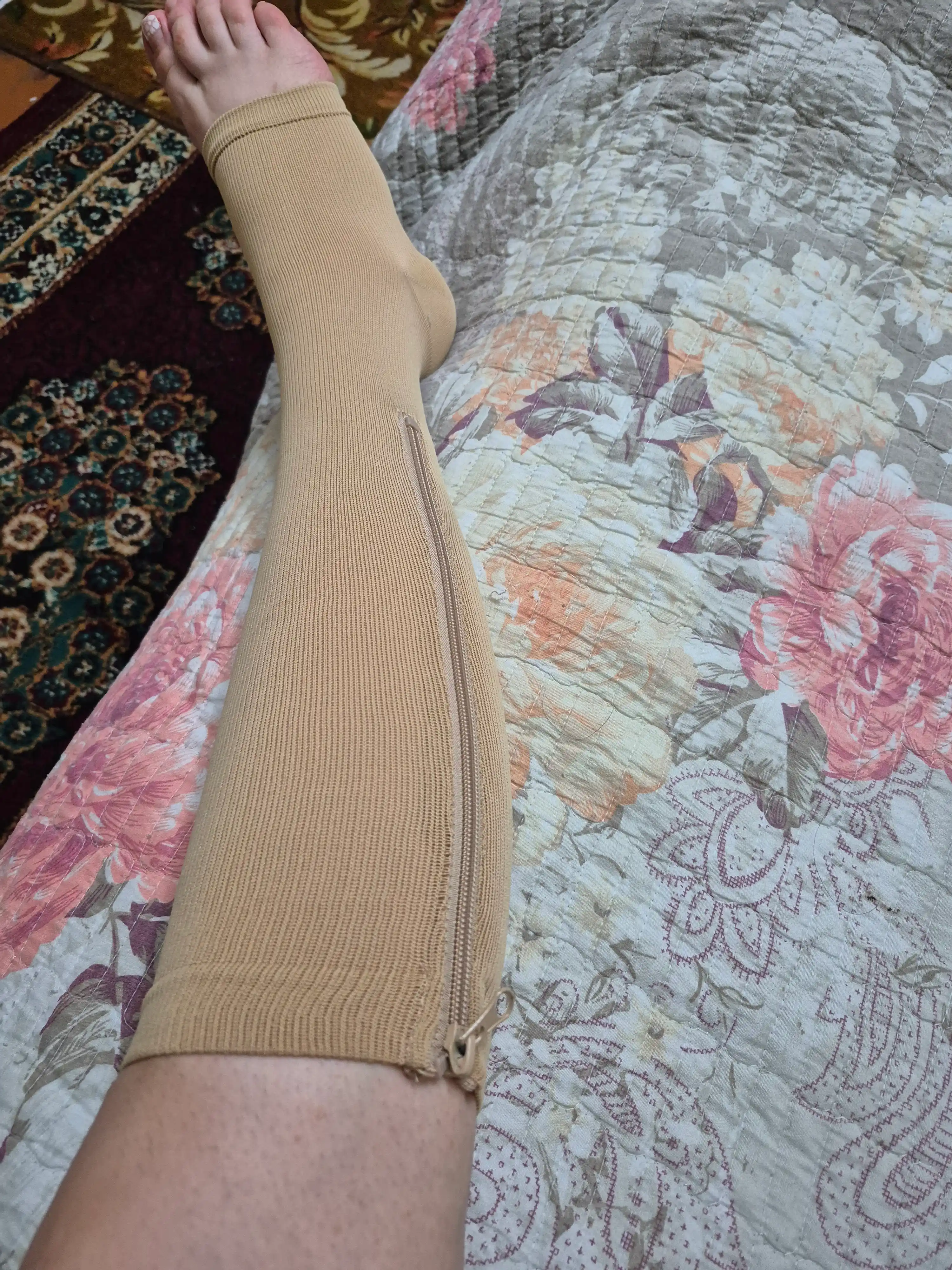 Компрессионные антиварикозные гольфы Zip Sox, чулкис нано покрытием на молнии, 2 шт