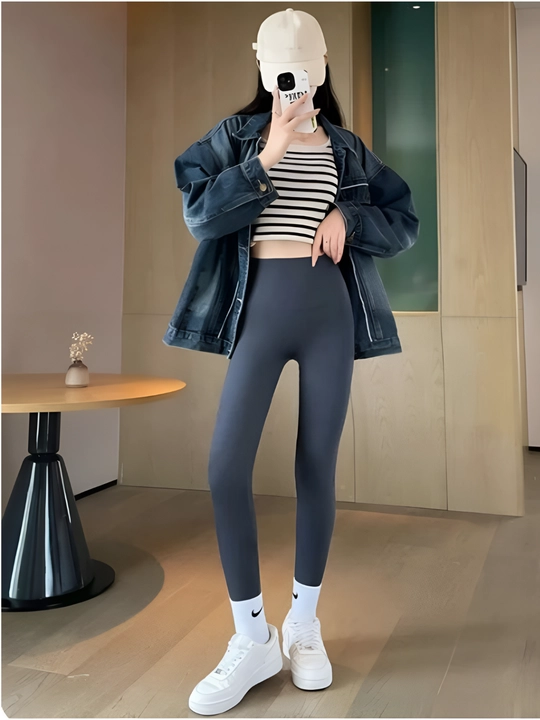 Sport legginslari, ayollar sport kiyimlari, fitnes uchun legginslar