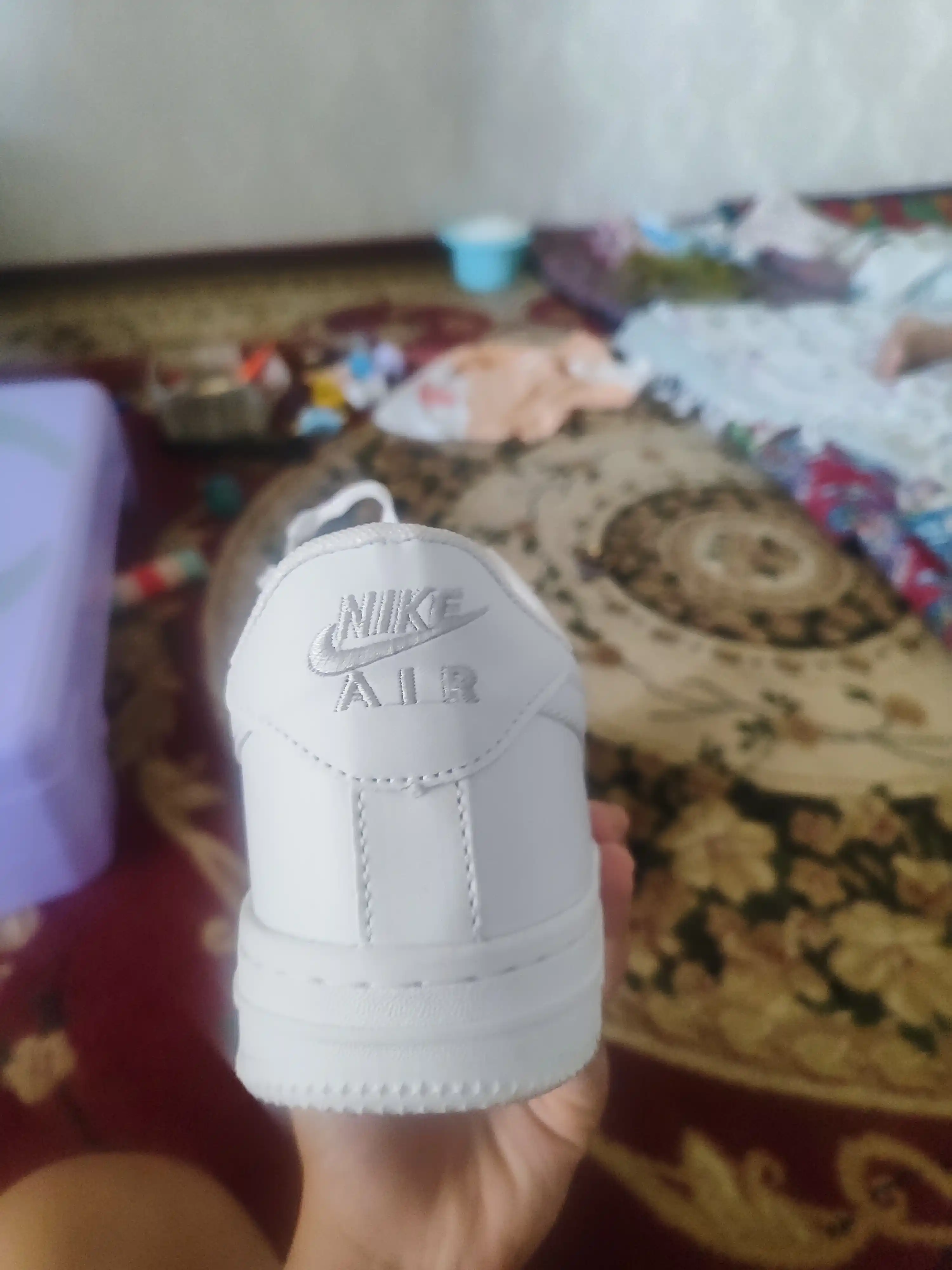 Yumshoq va qulay NK AIR FORCE oq krossofkalar