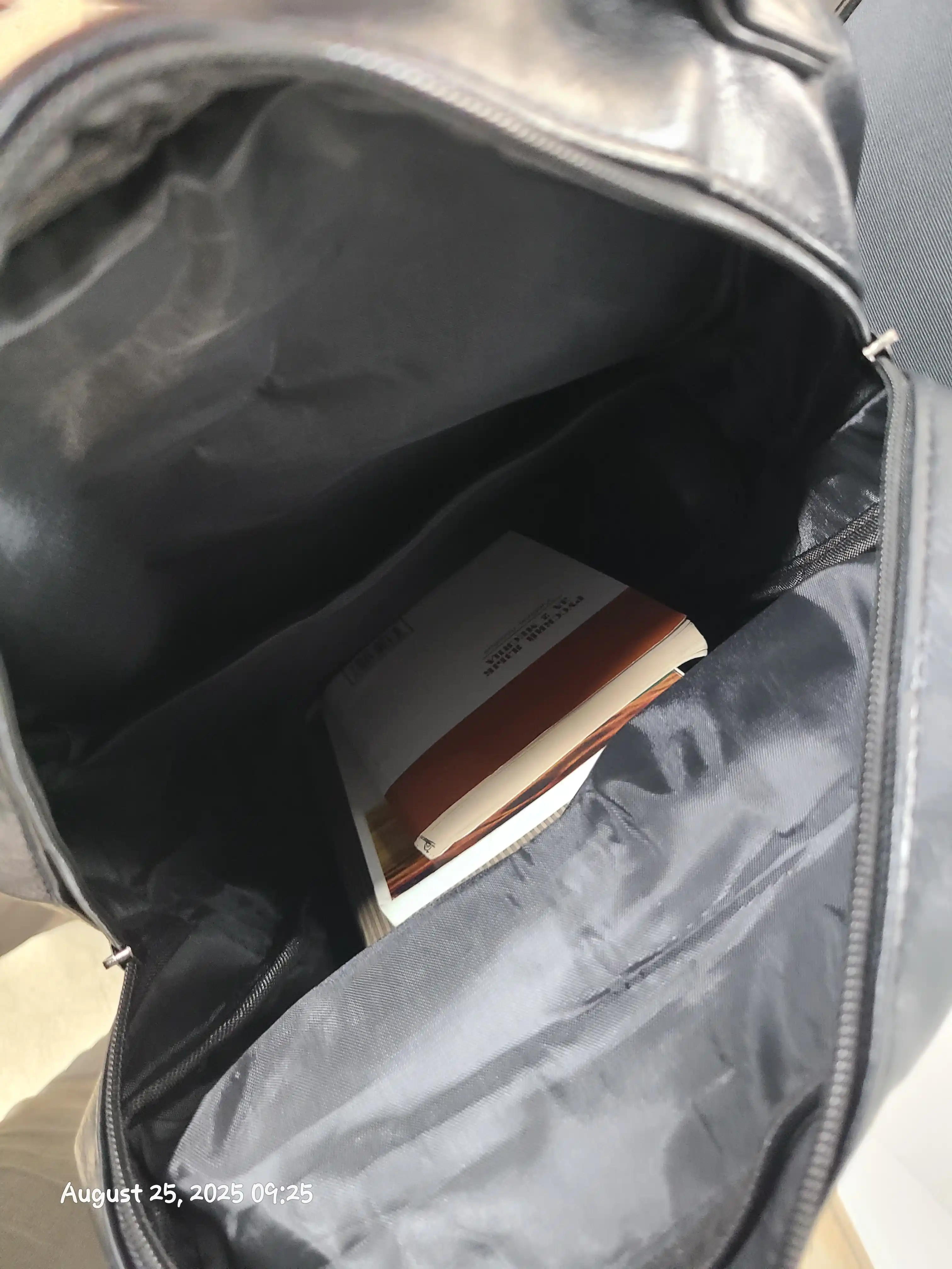 Erkaklar va ayollar uchun biznes ryukzak – USB portli, katta sig‘imli, zamonaviy dizayn