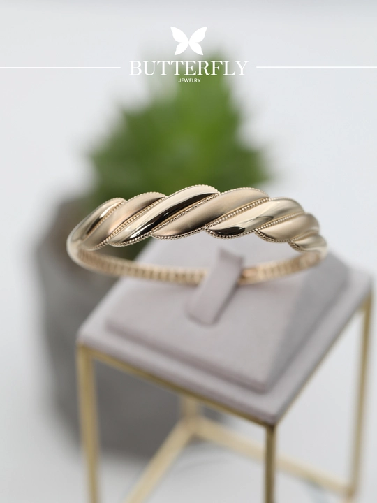 Ayollar va qizlar uchun oltin bilaguzuk,Model B62B,  8.02 gr, 585 probali,  BUTTERFLY