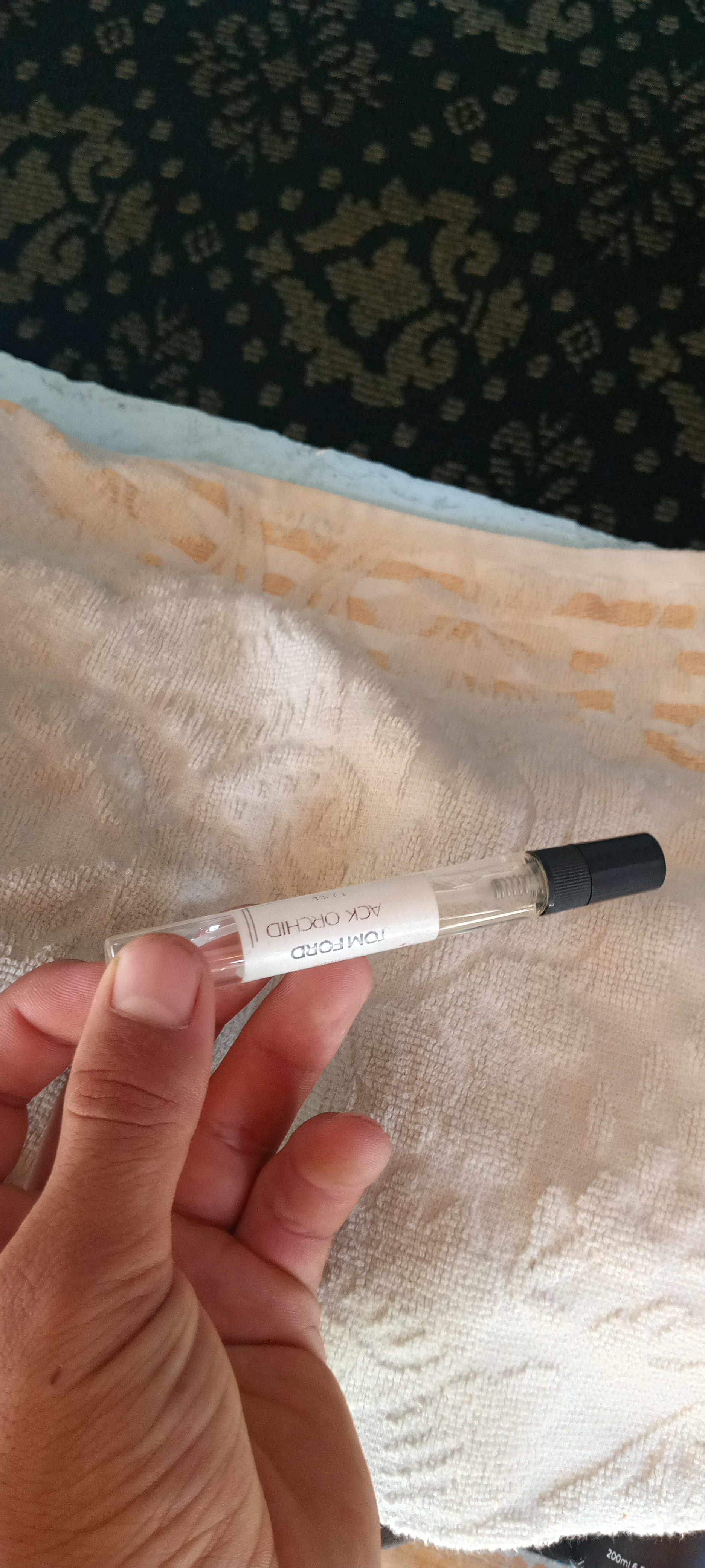 Atirlar erkaklar uchun Tom Ford Black Orchid