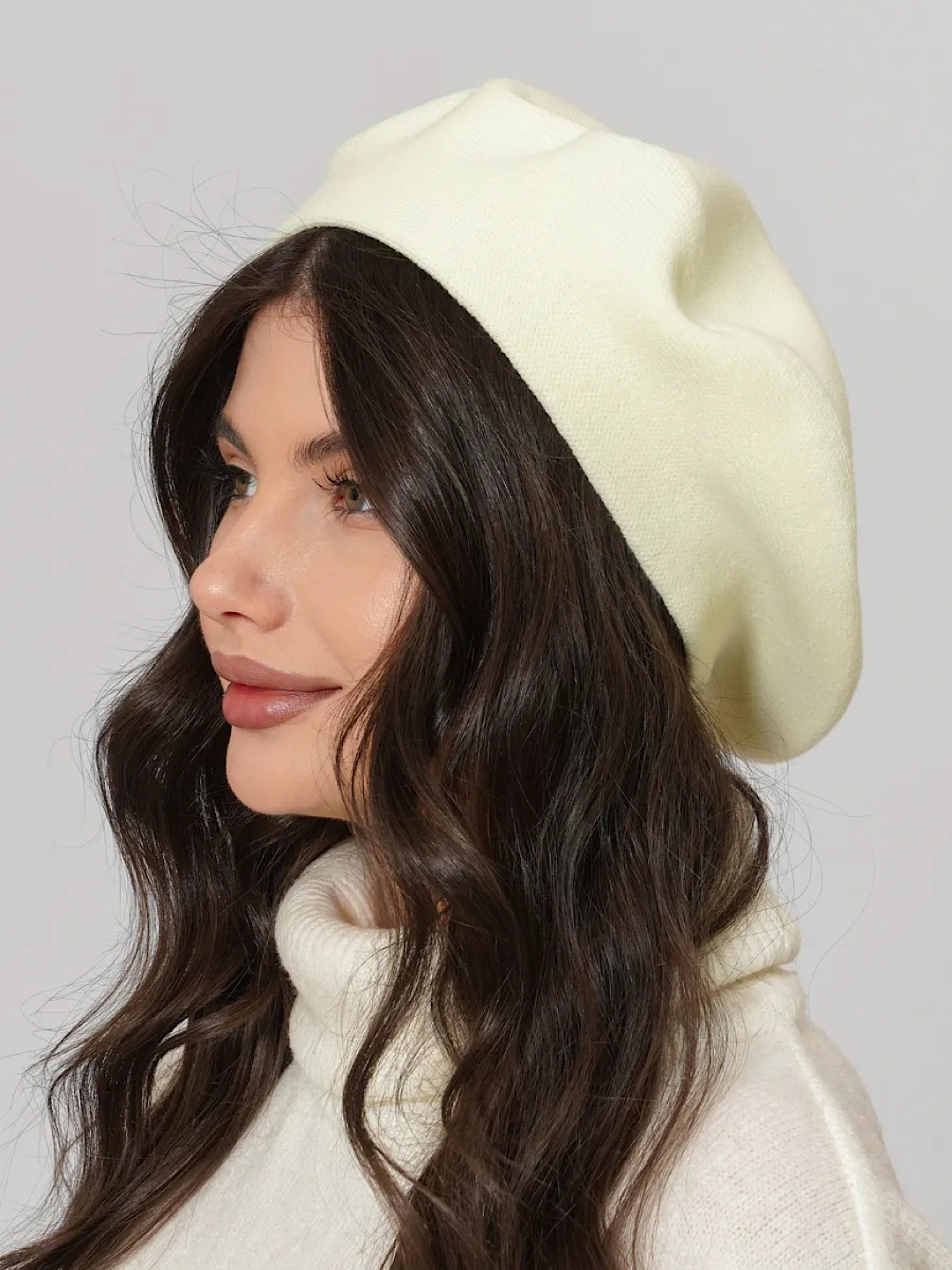 Ayollar bosh kiyim – beret shapka, shapkalar qizlar uchun, qishki shapka va shlyapa