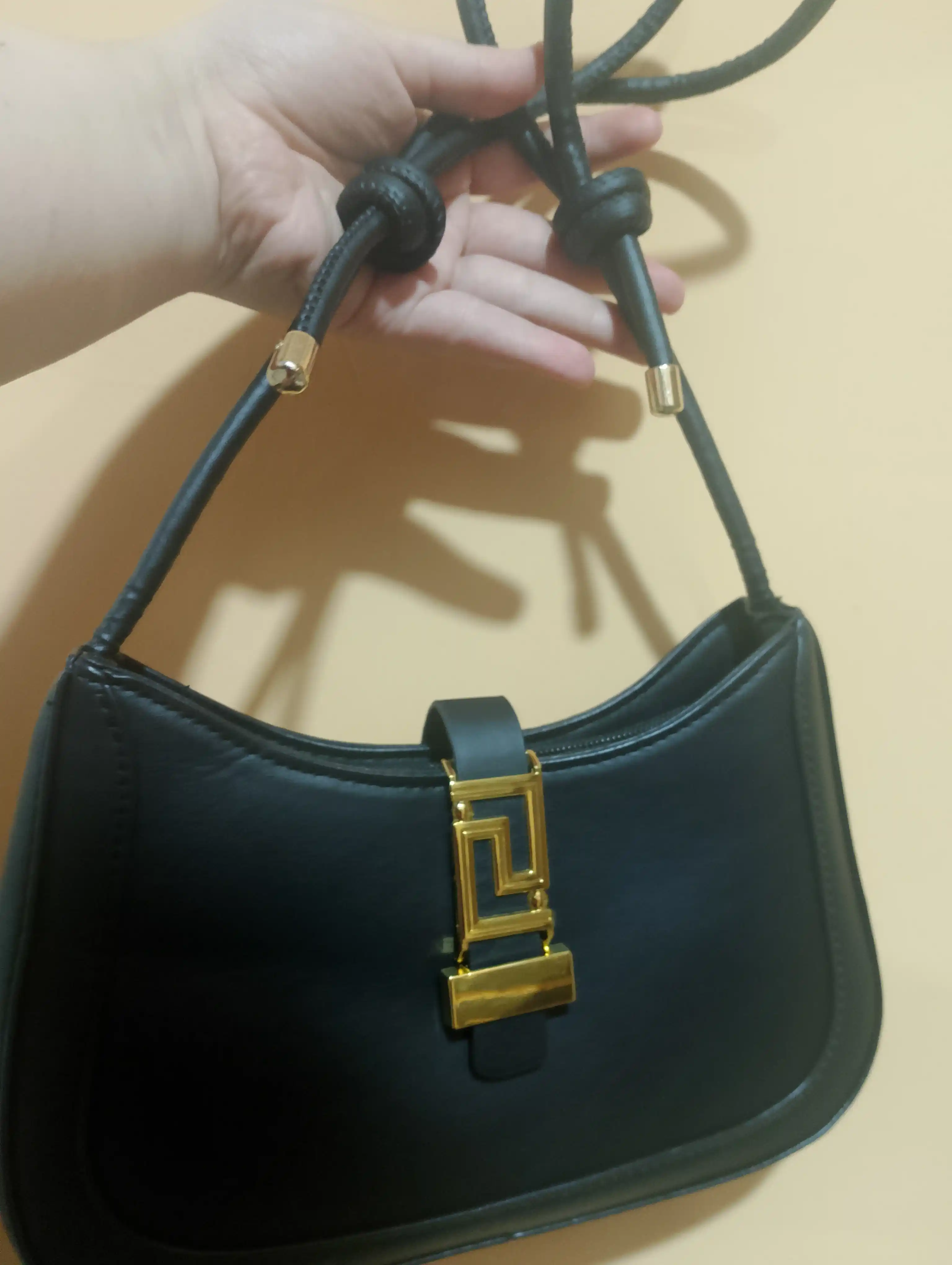 Ayollar sumkasi,Sumka, ayollar uchun charm elkama sumkasi, charm