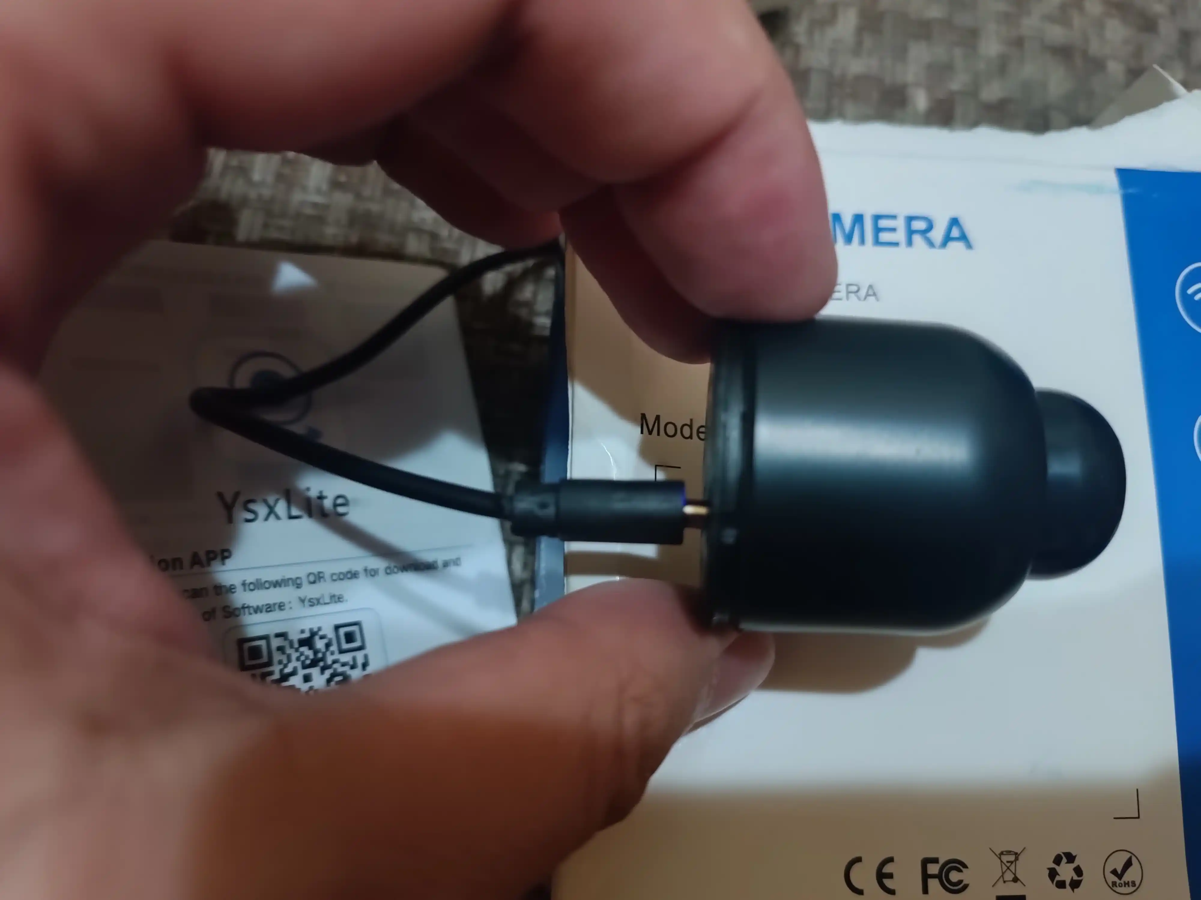 Mini Wi-Fi kamera X5, o'rnatilgan akkumulyator bilan