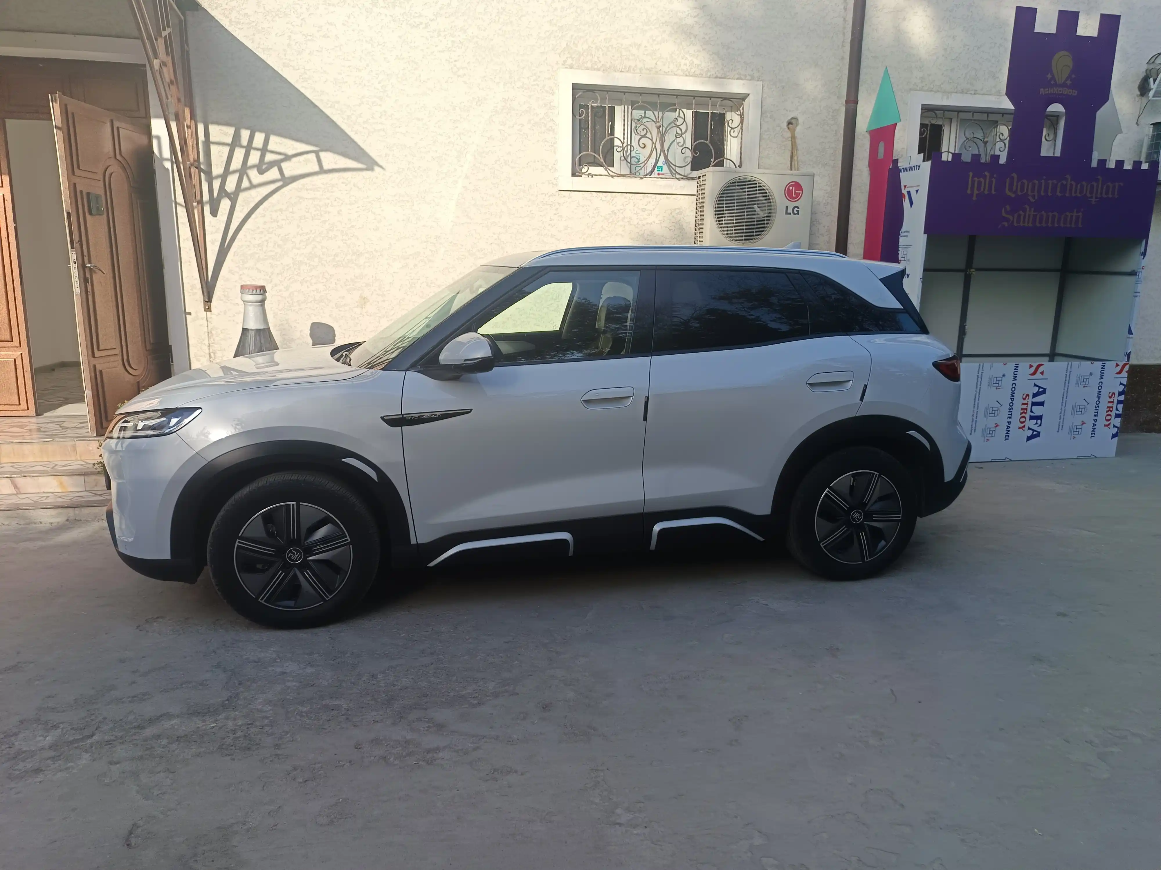 Дефлекторы боковых окон, ветровики Chevrolet, BYD, KIA, JETOUR, LEAPMOTOR, LIXIANG, никель