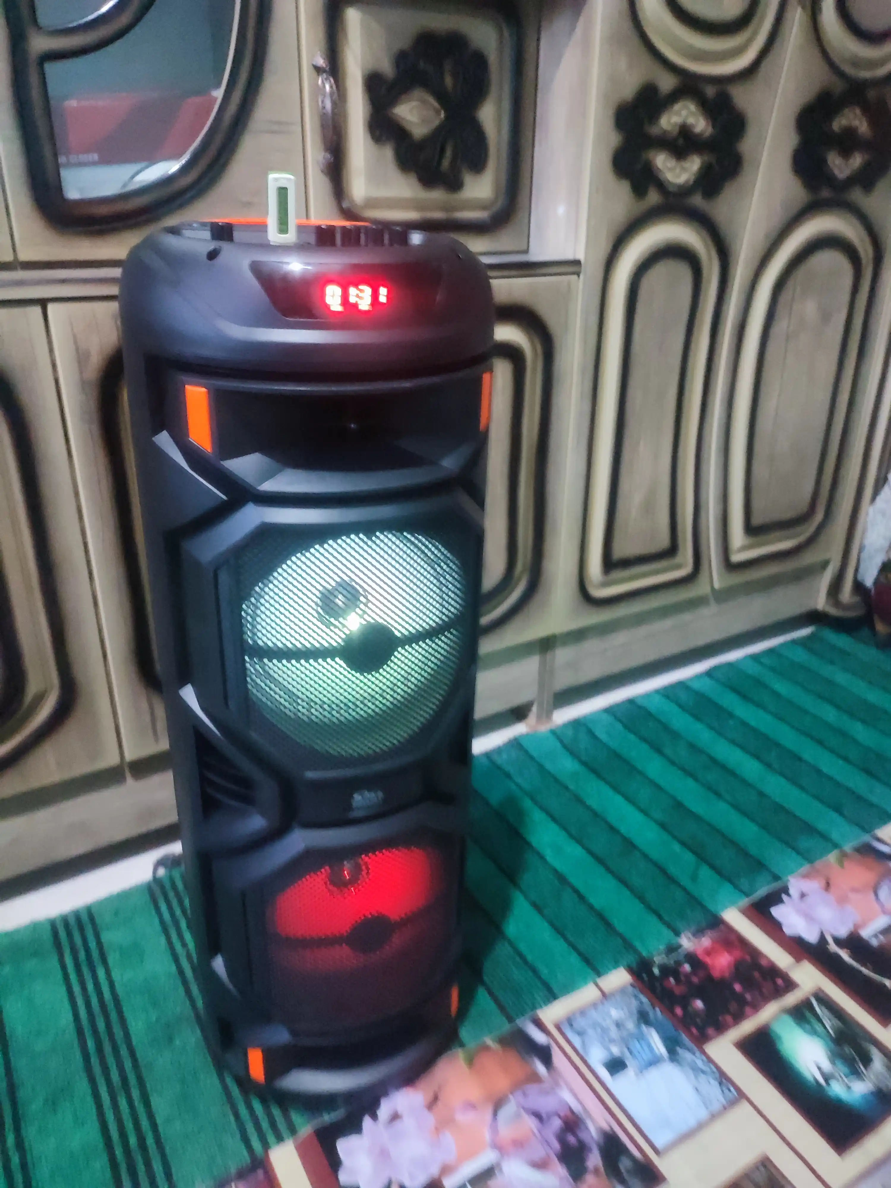 Караоке колонка Sing-e ZQS-8221, ZQS-8301, ZQS-8302, ZQS-8220S, Bluetooth, RGB, с микрофоном и пультом 