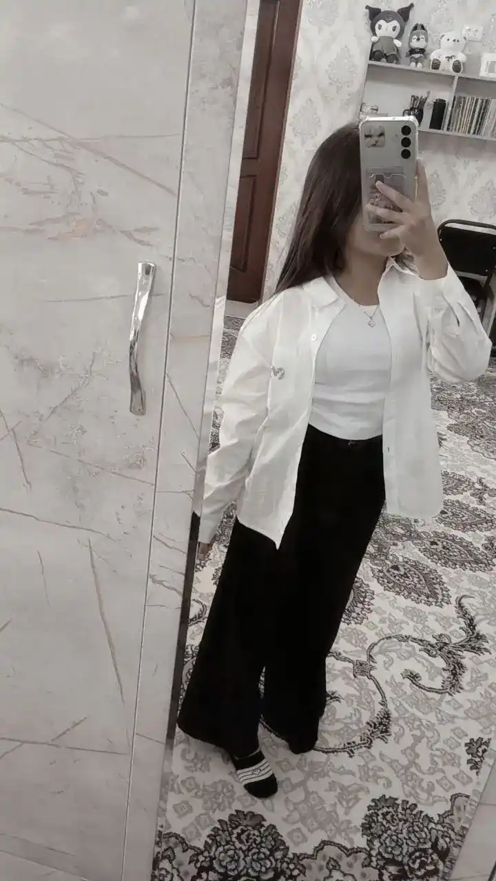 Qizlar va o‘smirlar uchun qisqartirilgan mayka, krop-top, sport uchun