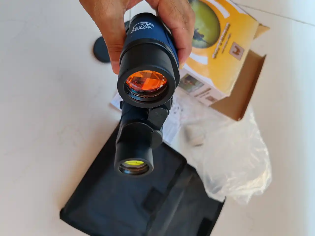 Professional taktik durbin - IP68 himoyasi, suv o‘tkazmaydigan, BAK4 va Porro prizmali