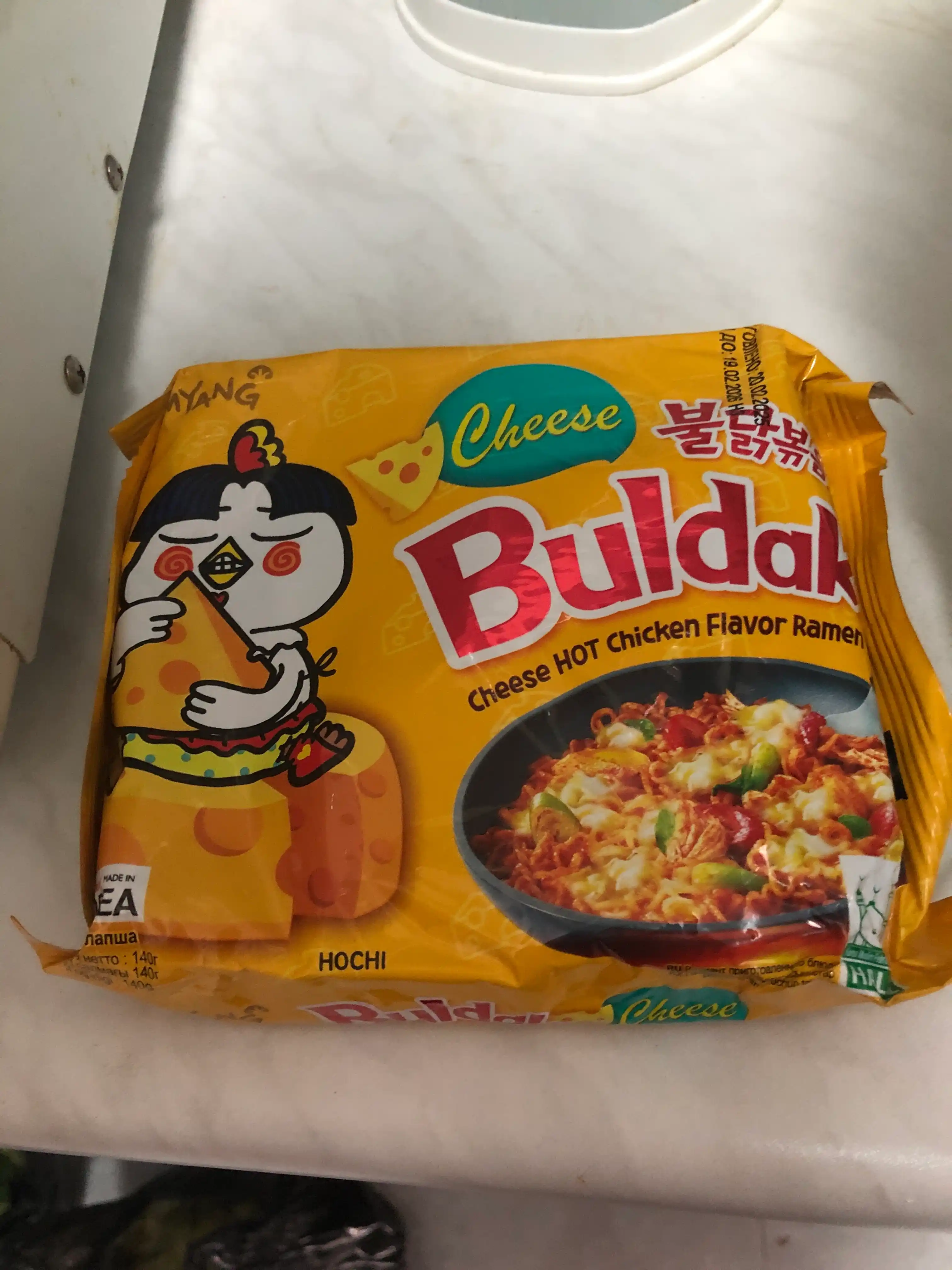 Лапша быстрого приготовления Buldak острая, со вкусом курицы и сыра, 140 г