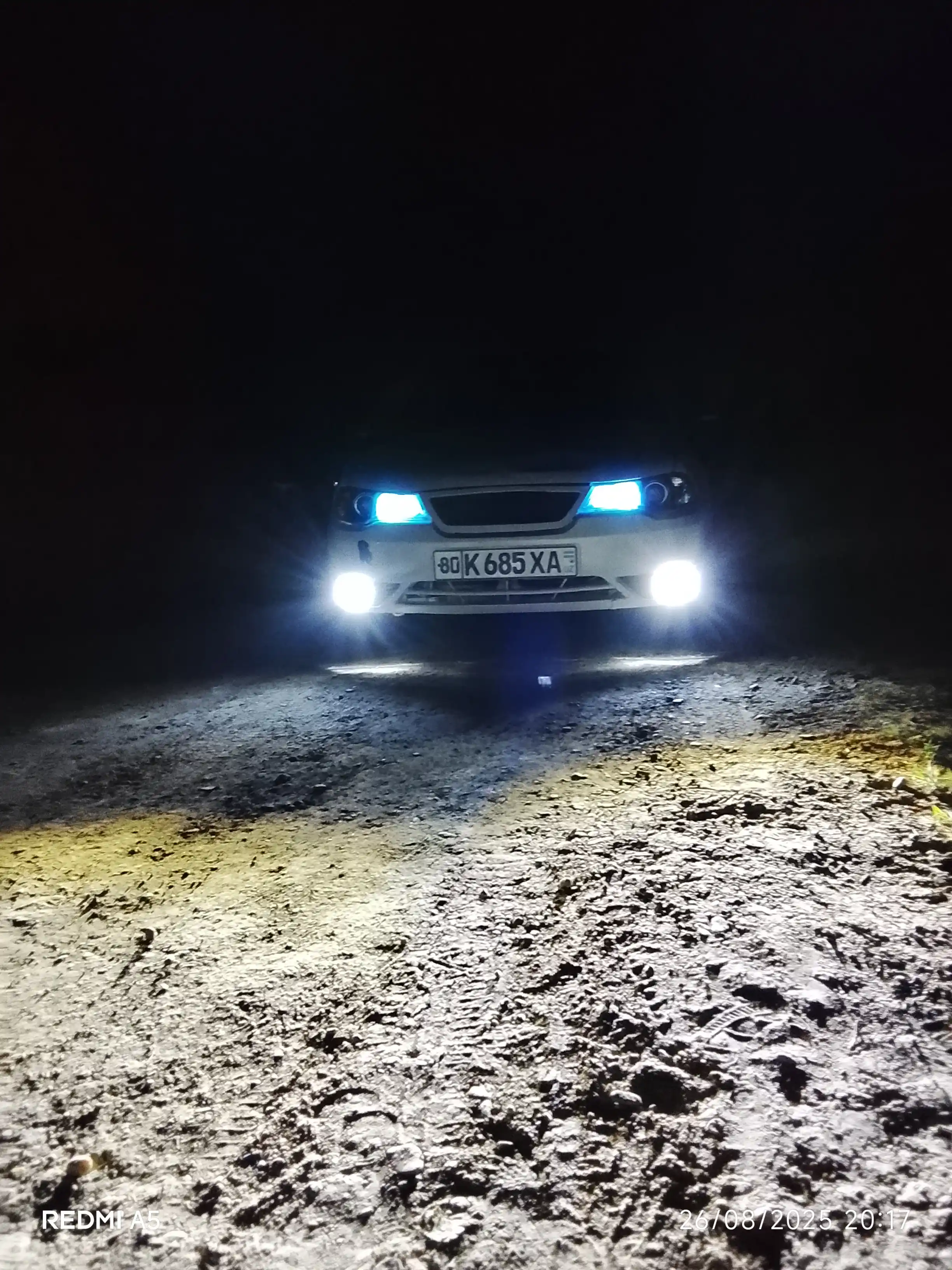 Avtomobil LED rangli lampalar T10, RGB, 2 dona