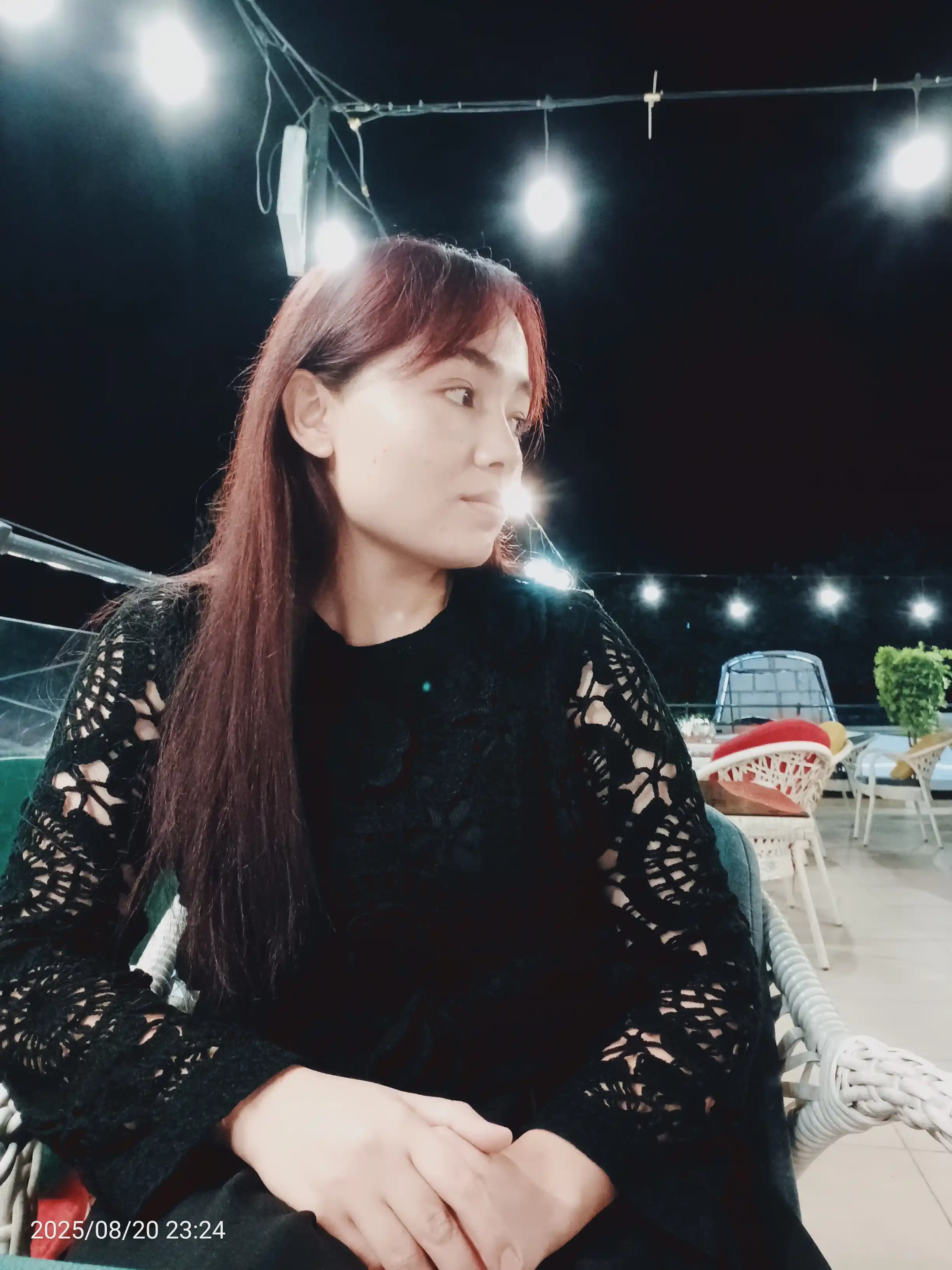 Ayollar bluzka-kofta bahorgi
