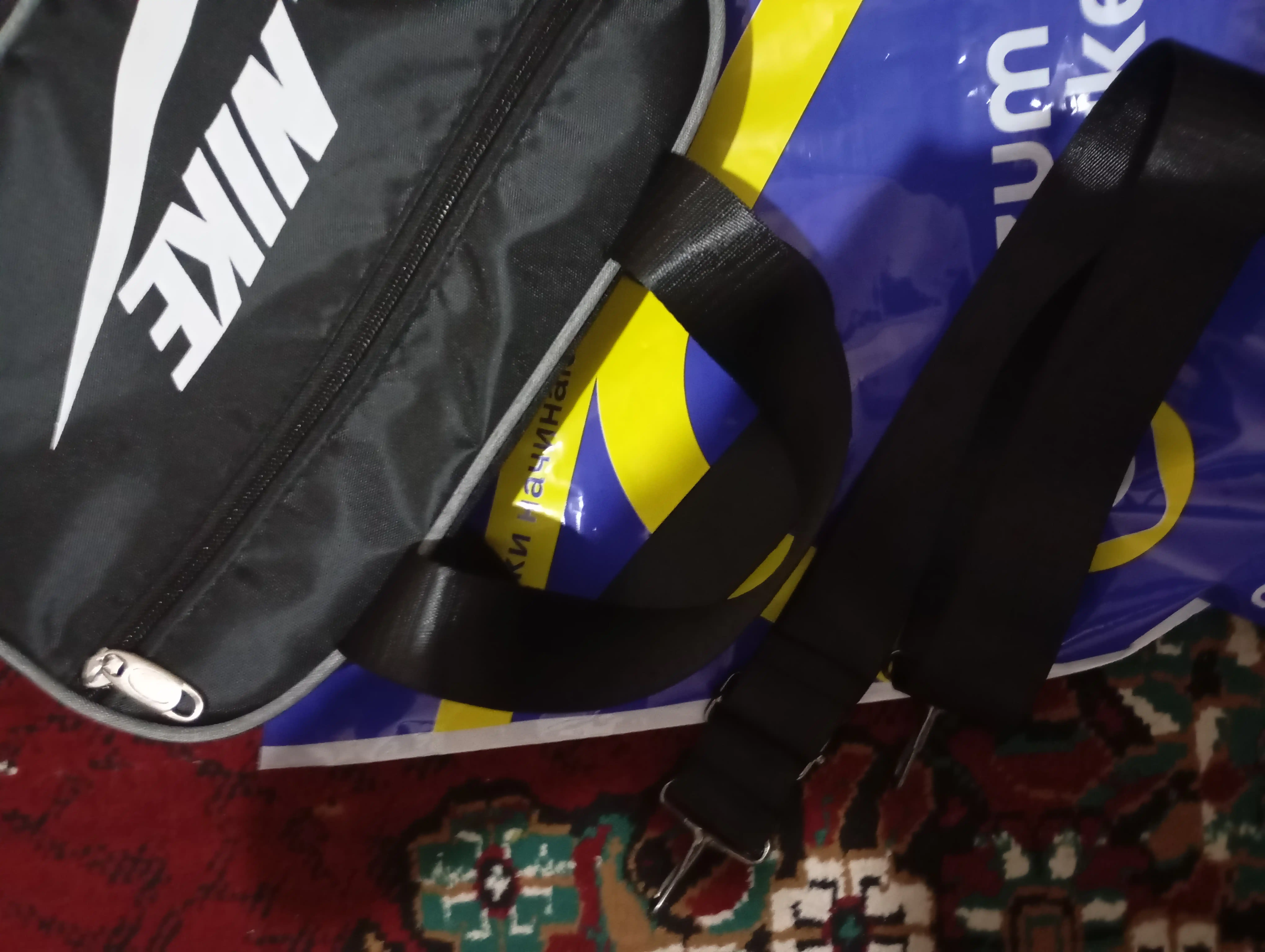 Erkaklar va ayollar sport sumkasi, sport va dam olish uchun