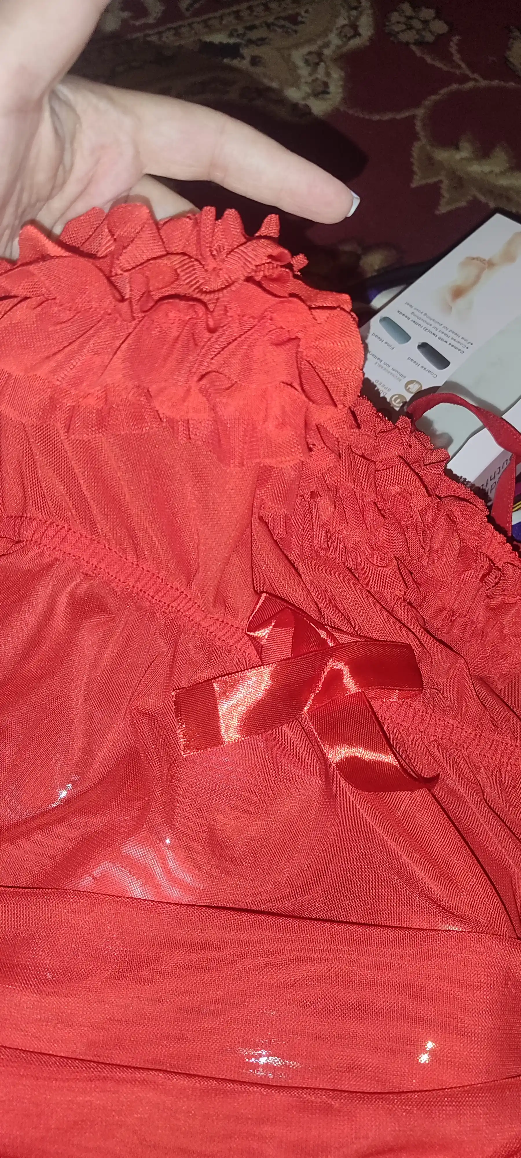 To`rli penyuar, pijama ayollar uchun, stringilar bilan