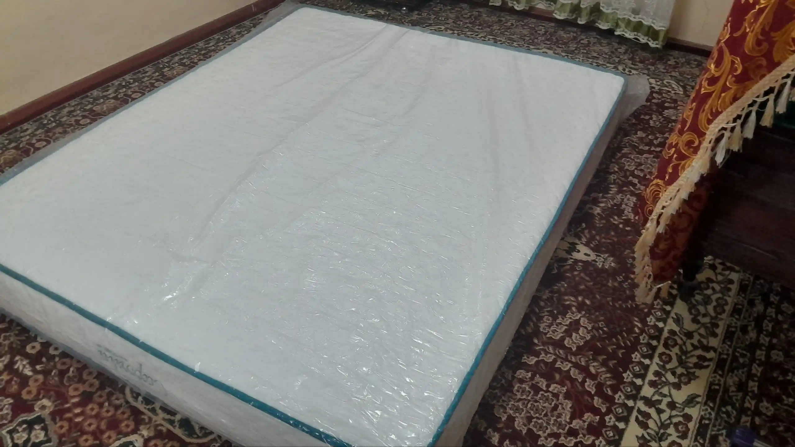 Matras Capsula anatomik, balandligi 22 sm, mustaqil prujinali, Luxmatras