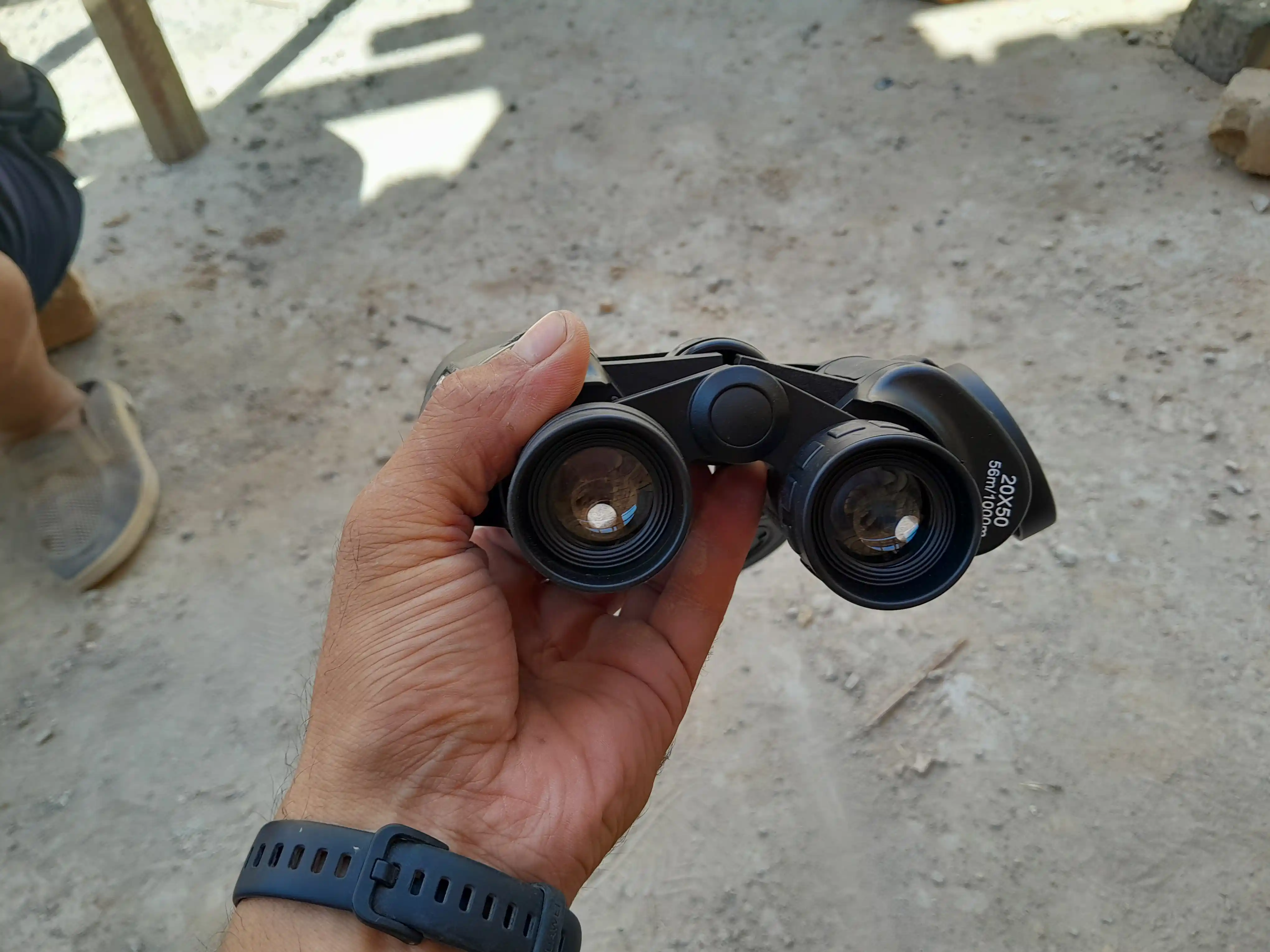 Binokl, masofa o‘lchagich, ov, sayohat, qo‘riqlash uchun