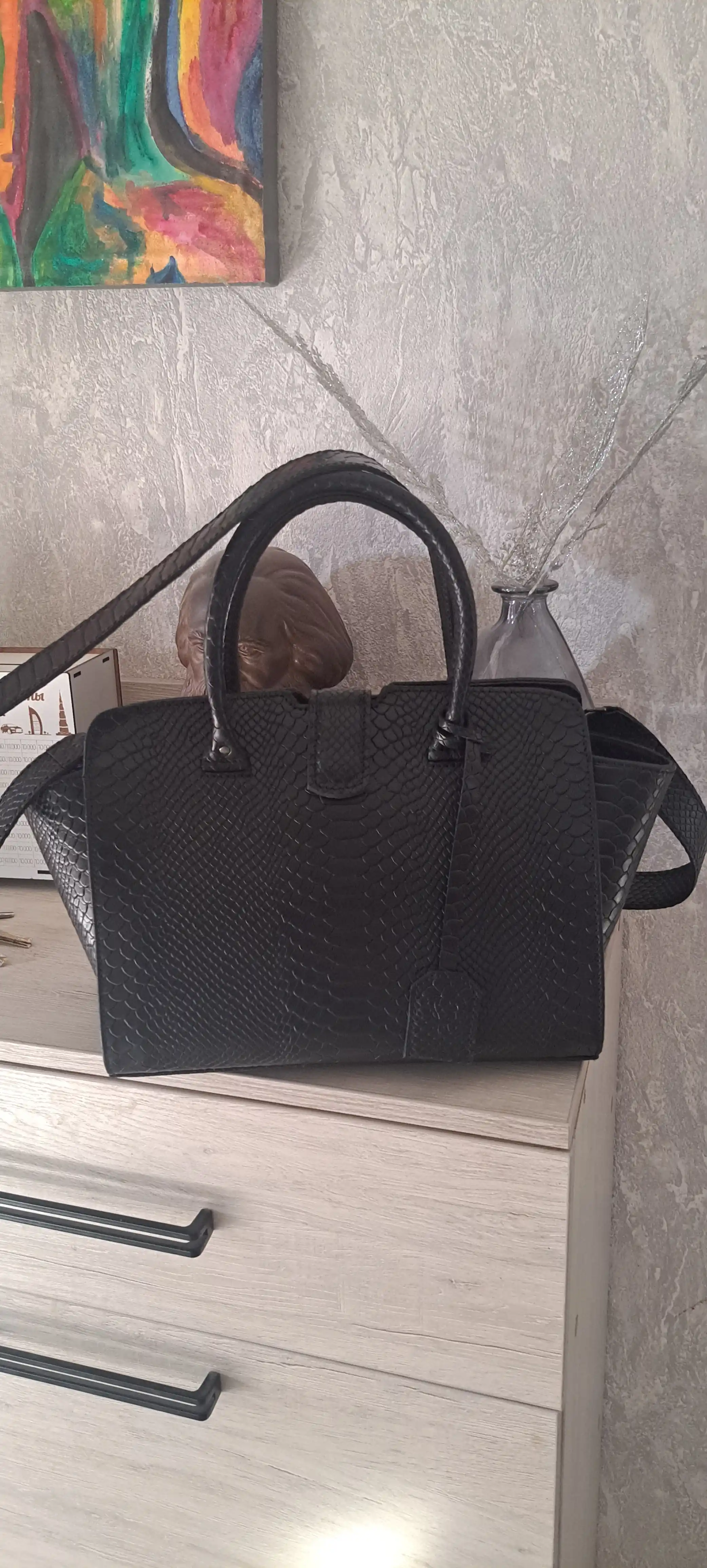 Ayollar sumkasi tabiiy charmdan Black Gator