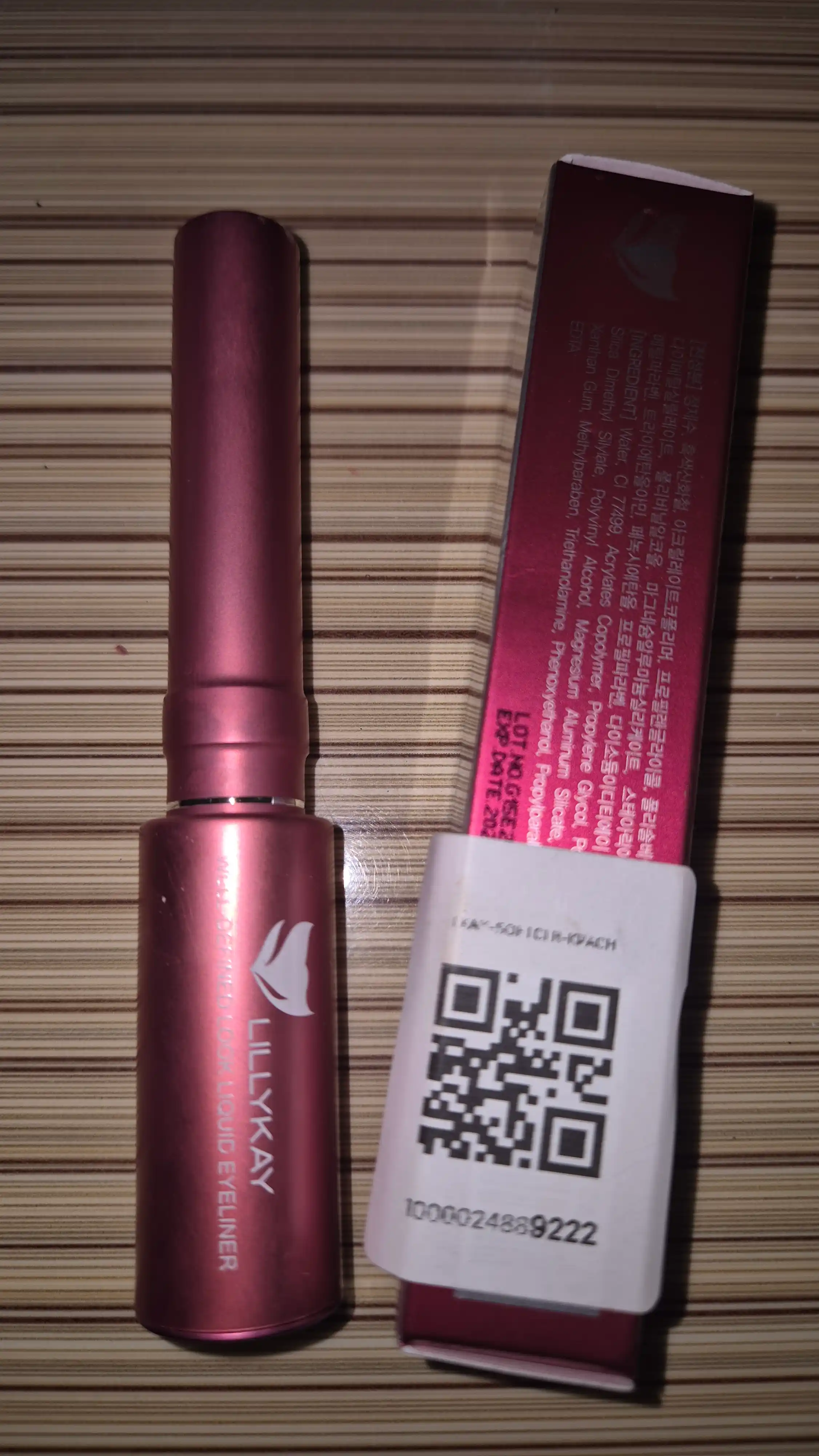 Подводка для глаз LillyKay Deep Black Eyeliner, тонкая кисточка, Корея