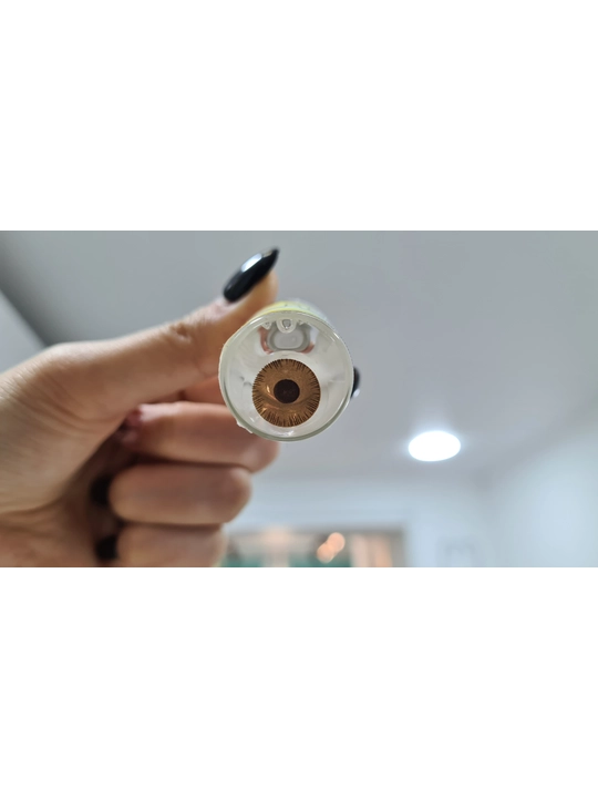 IRIS 03 -0.00 Косметические контактные линзы, коричневые, BC 8.6, DIA 14.2, 1 год,1 линза