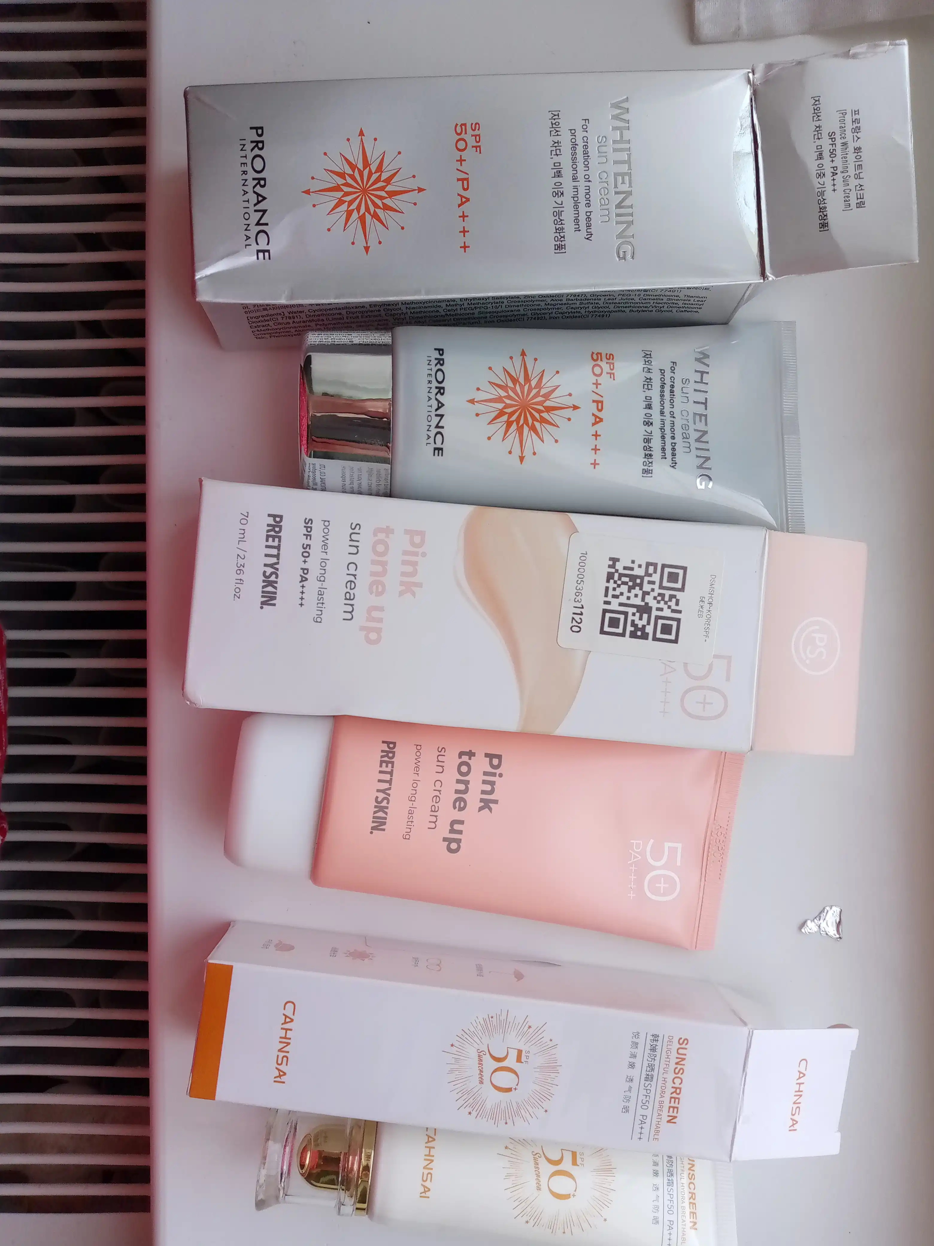 Quyoshdan himoyalovchi namlantiruvchi kremlar Prettyskin, SPF 50+, PA++++, 70 ml