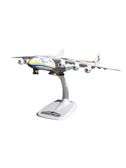 Antonov An-225 MRIYA samolyoti modeli. 20 sm. Metall, plastik. Shassi. 14+ - 