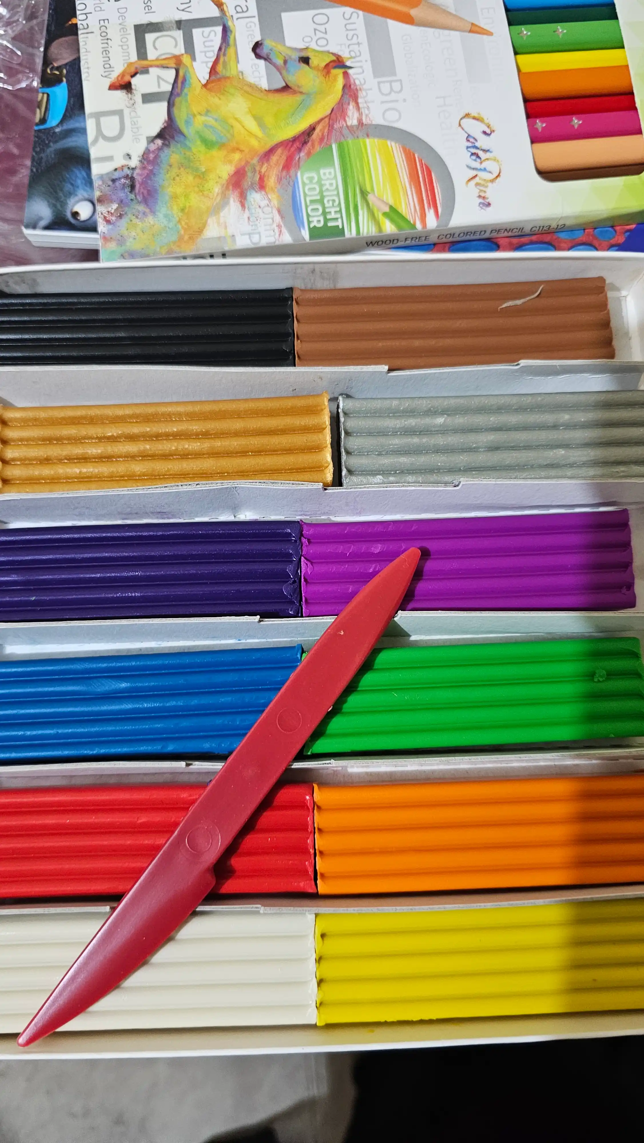 Plastilin "Sehrli palitra" 12 rang