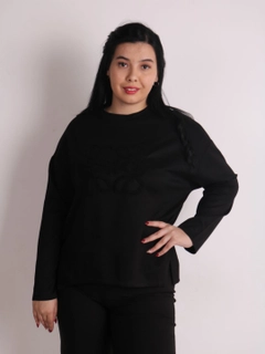 Qora