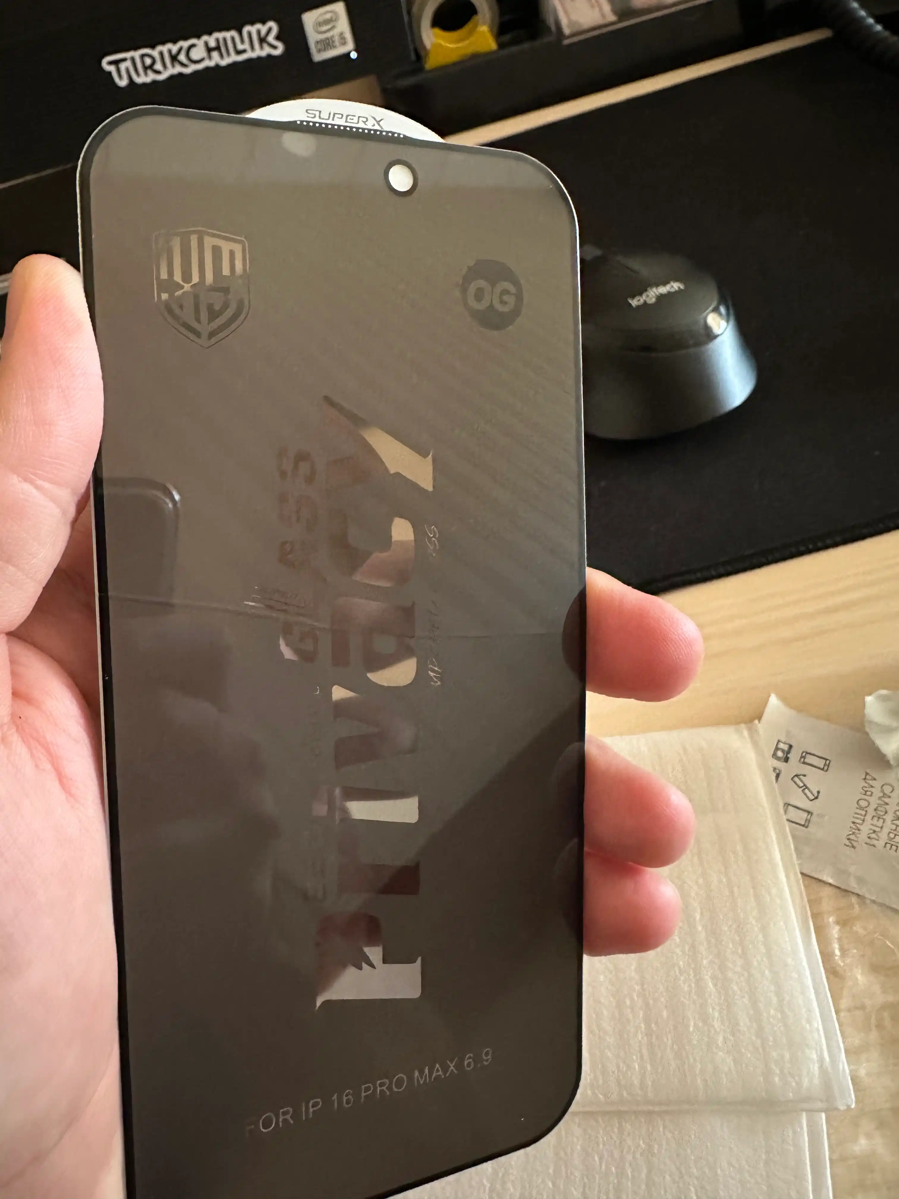 Защитное стекло для экрана iPhone 16 PRO MAX, 16 PRO, 15 PRO MAX, 15 PRO 14/13