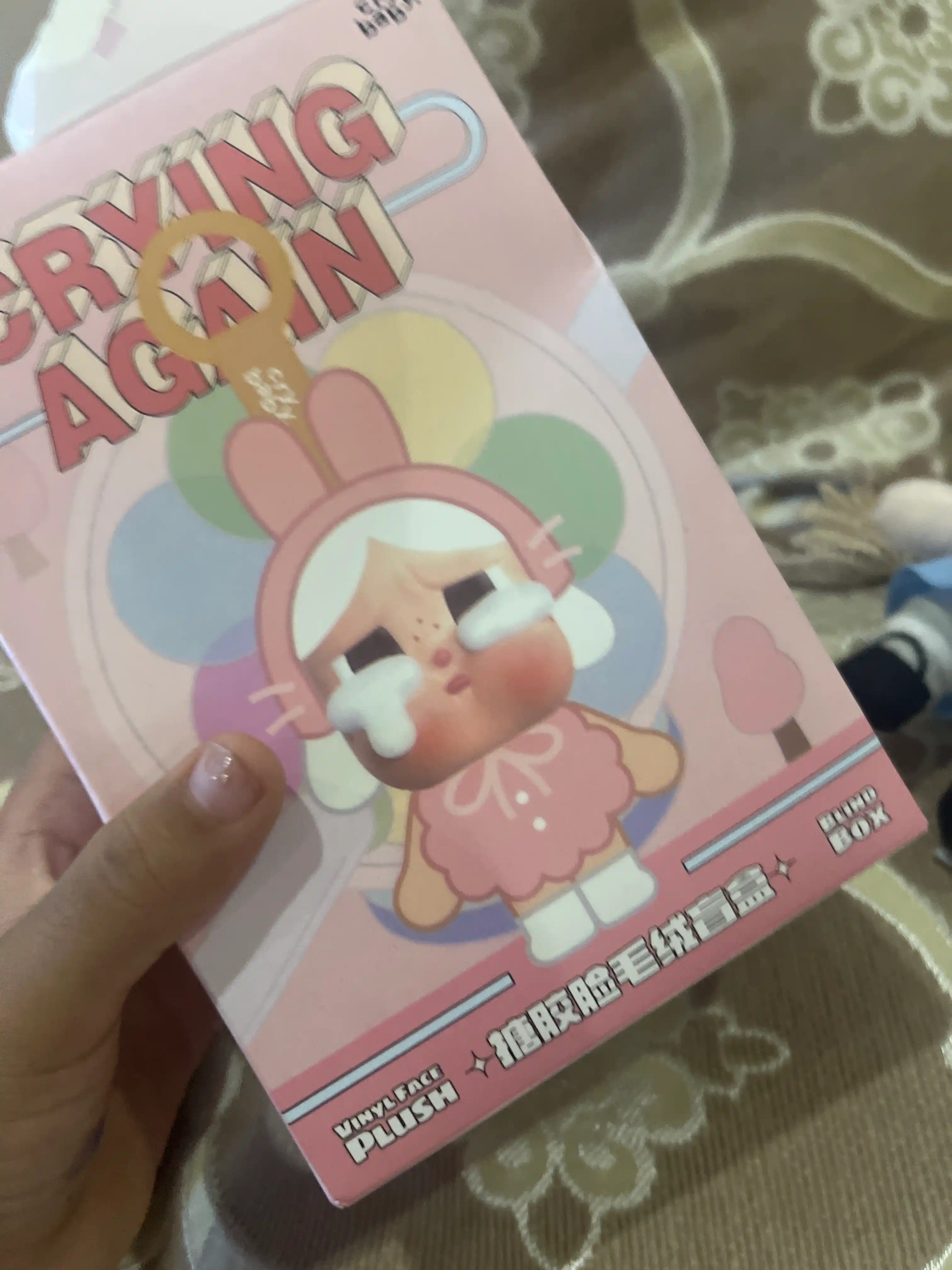 CRYBABY Ko‘zyoshi to‘kayotgan kolleksion qo‘g‘irchoq, kutilmagan qutida