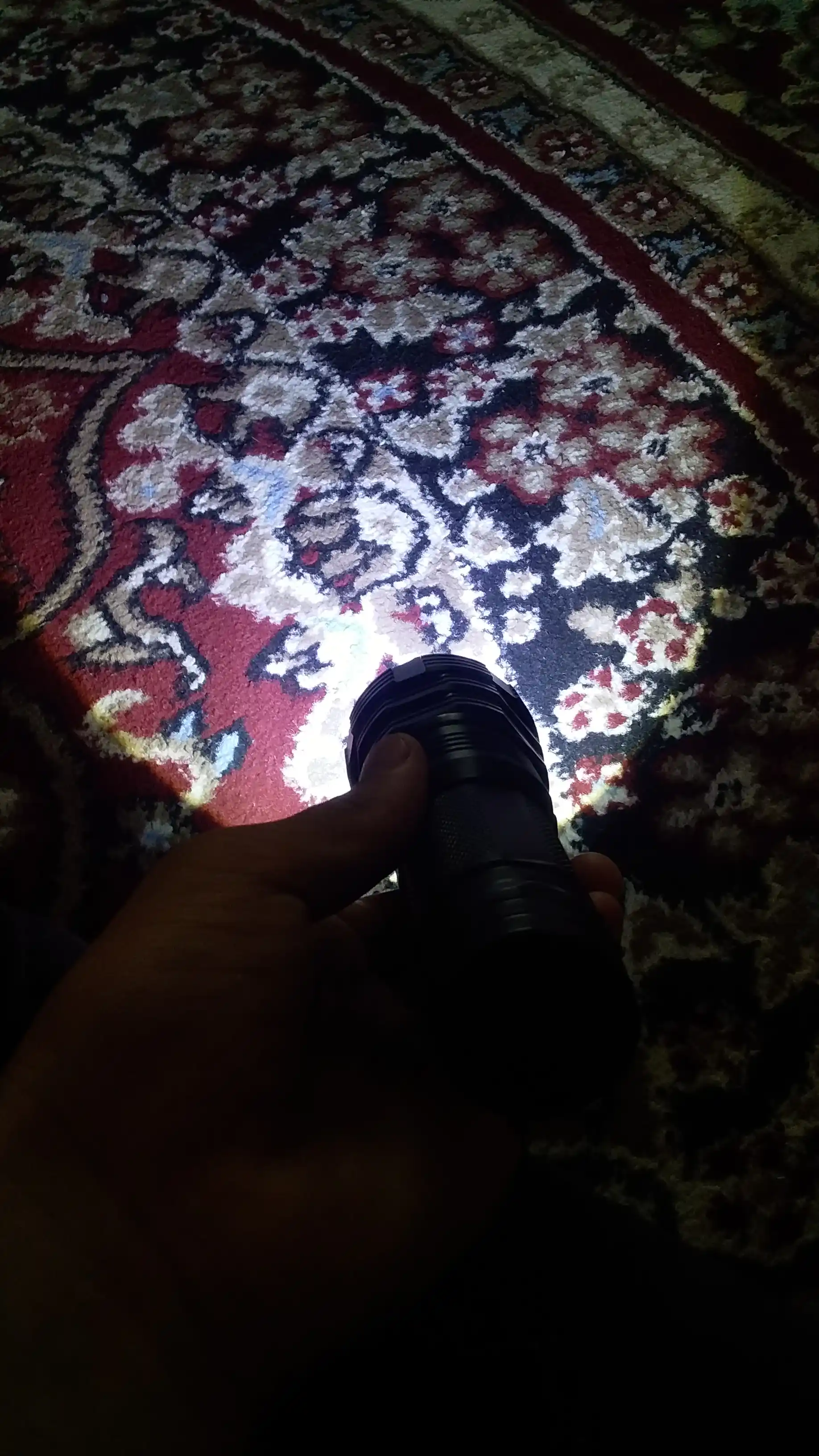 Qo'l chirog'i, LED, qayta zaryadlanuvchi, Zoom effekti bilan