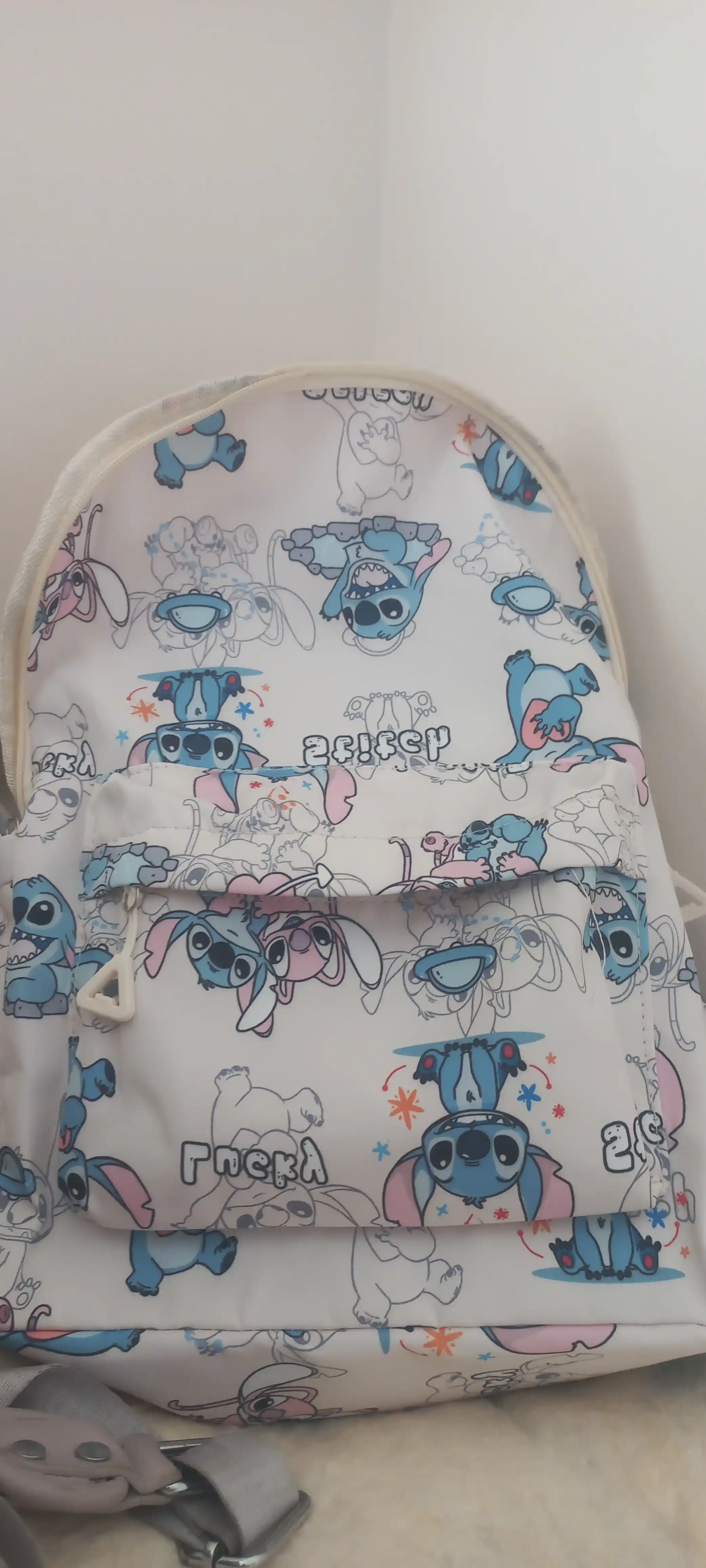 "STITCH" va "BEAR" chiroyli dizaynli, ko‘p funksiyali, maktab sumkasi va ryukzagi