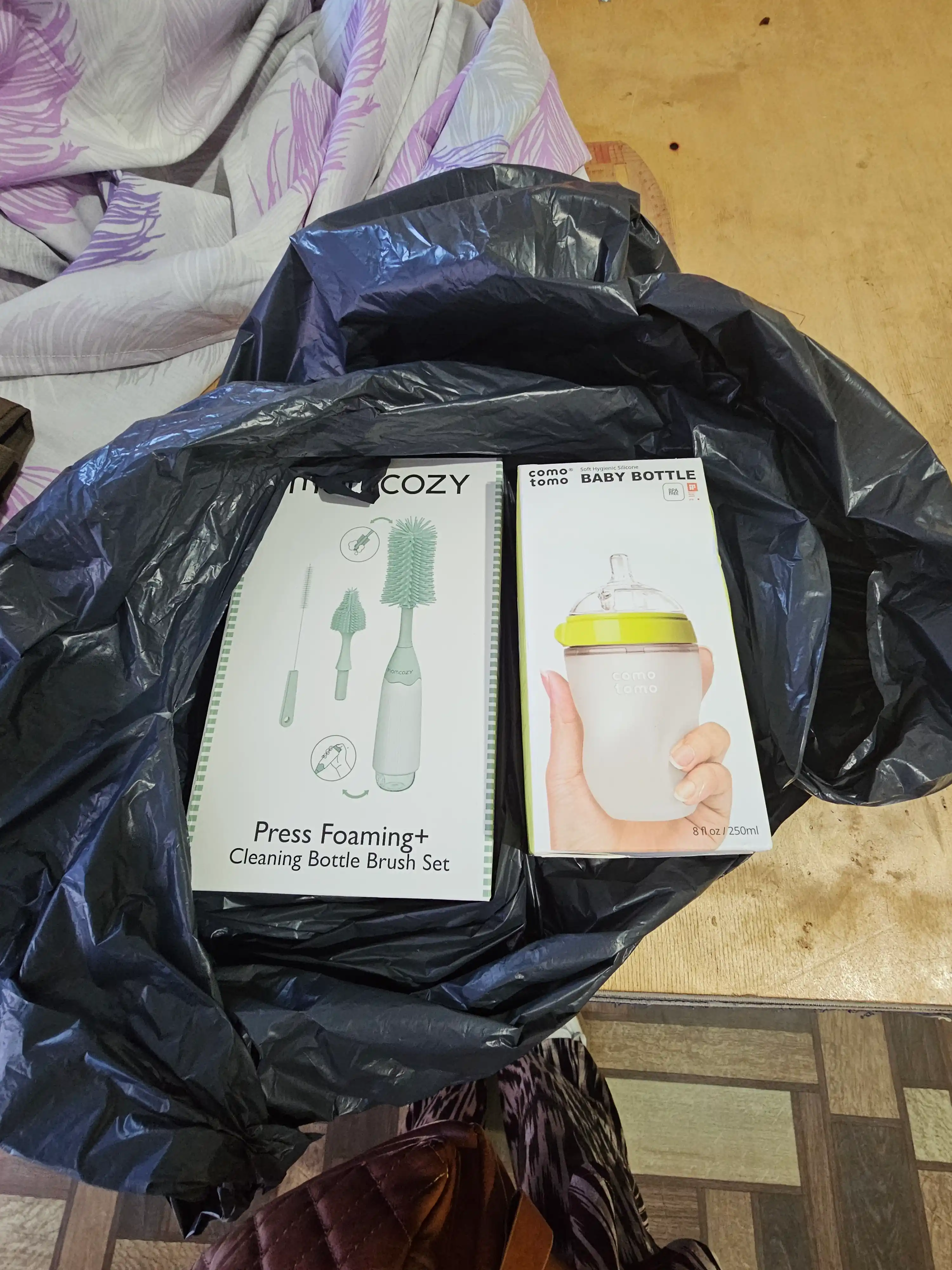 Comotomo bolalar uchun oziqlantirish butilkasi, 250 ml, yashil va pushti, anti-kolik, 0+oy