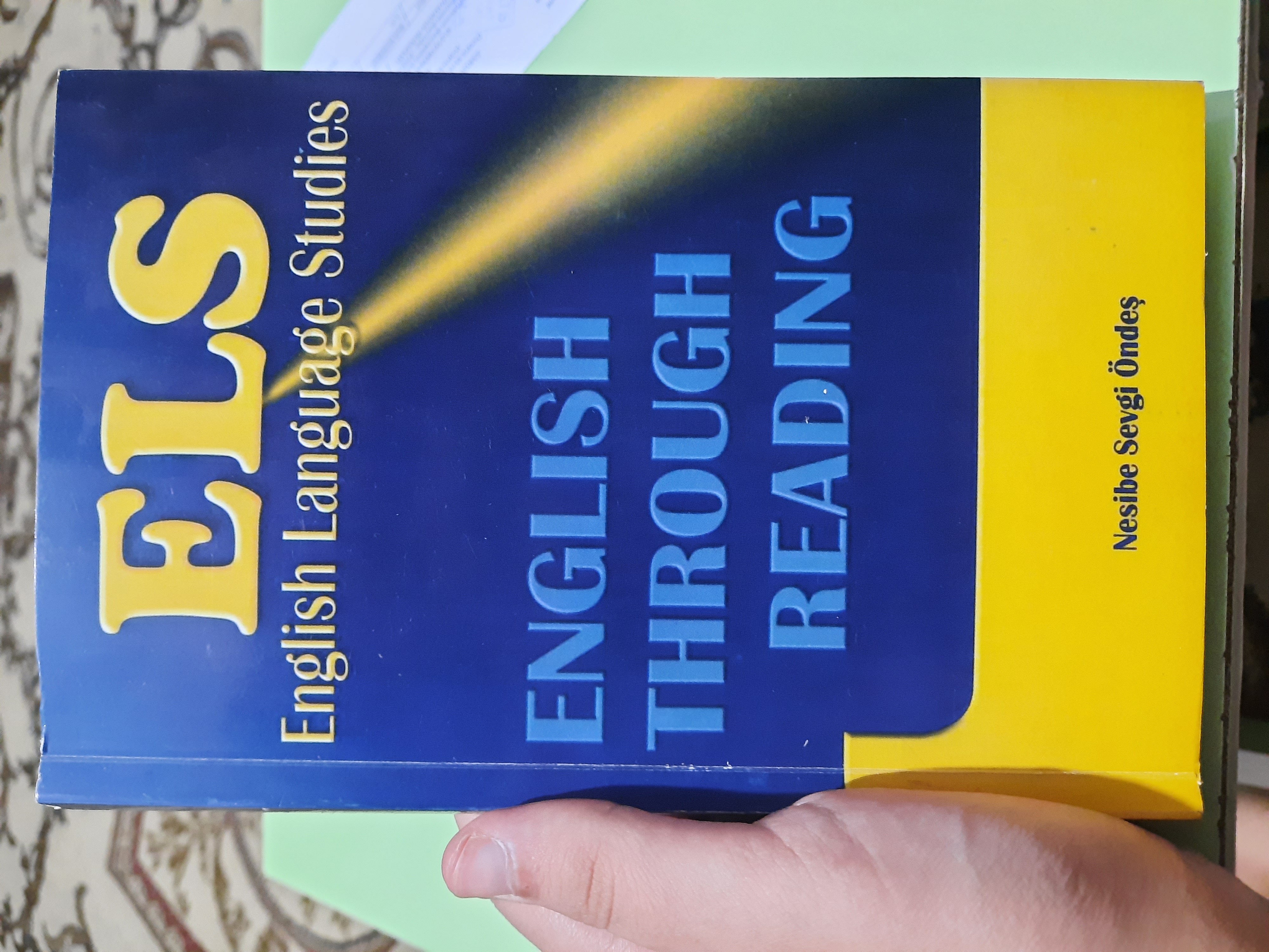 ELS English Through Reading — Nesibe Sevgi Öndeş, o‘qish orqali ingliz tili