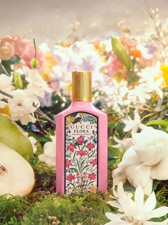 Flora 100 ml – zamonaviy ayollar uchun nozik va betakror xushbo‘y suv - 