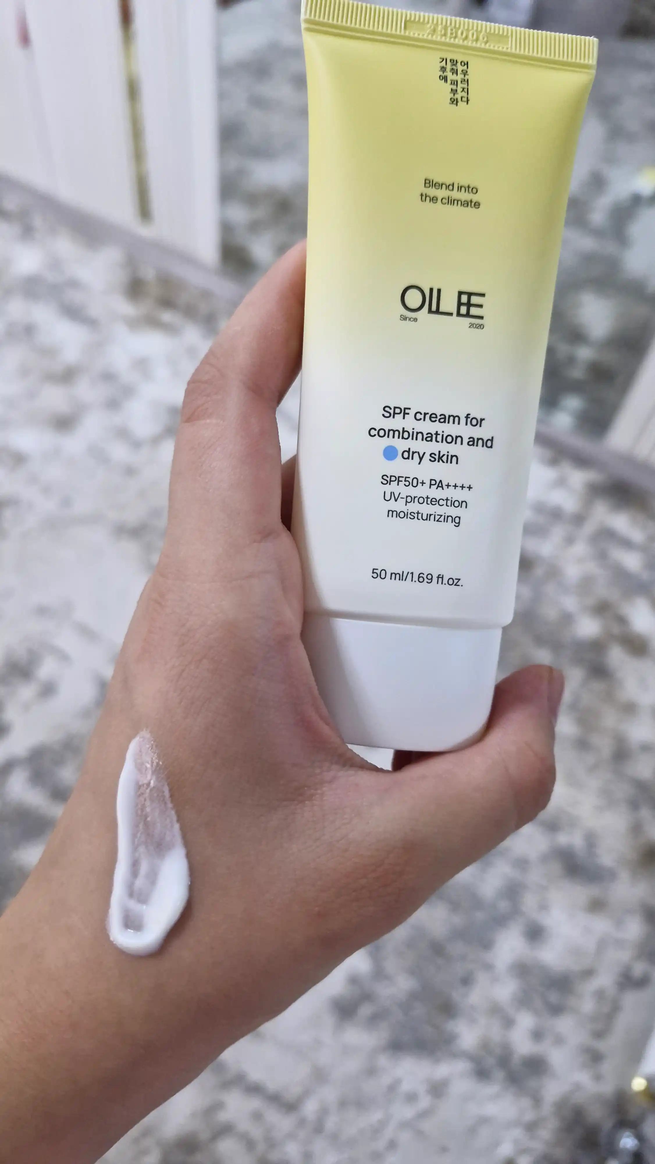 Quyoshdan himoyalovchi krem OLLEE yuz uchun SPF50+, 50 ml, quruq va normal teri uchun
