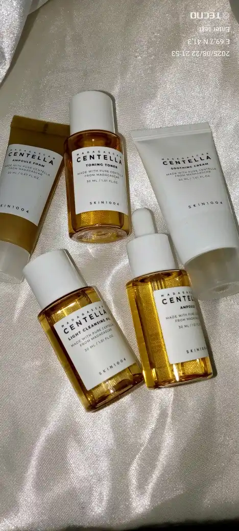 Набор для ухода за кожей Skin 1004 Madagascar Centella Travel Kit, мини сет