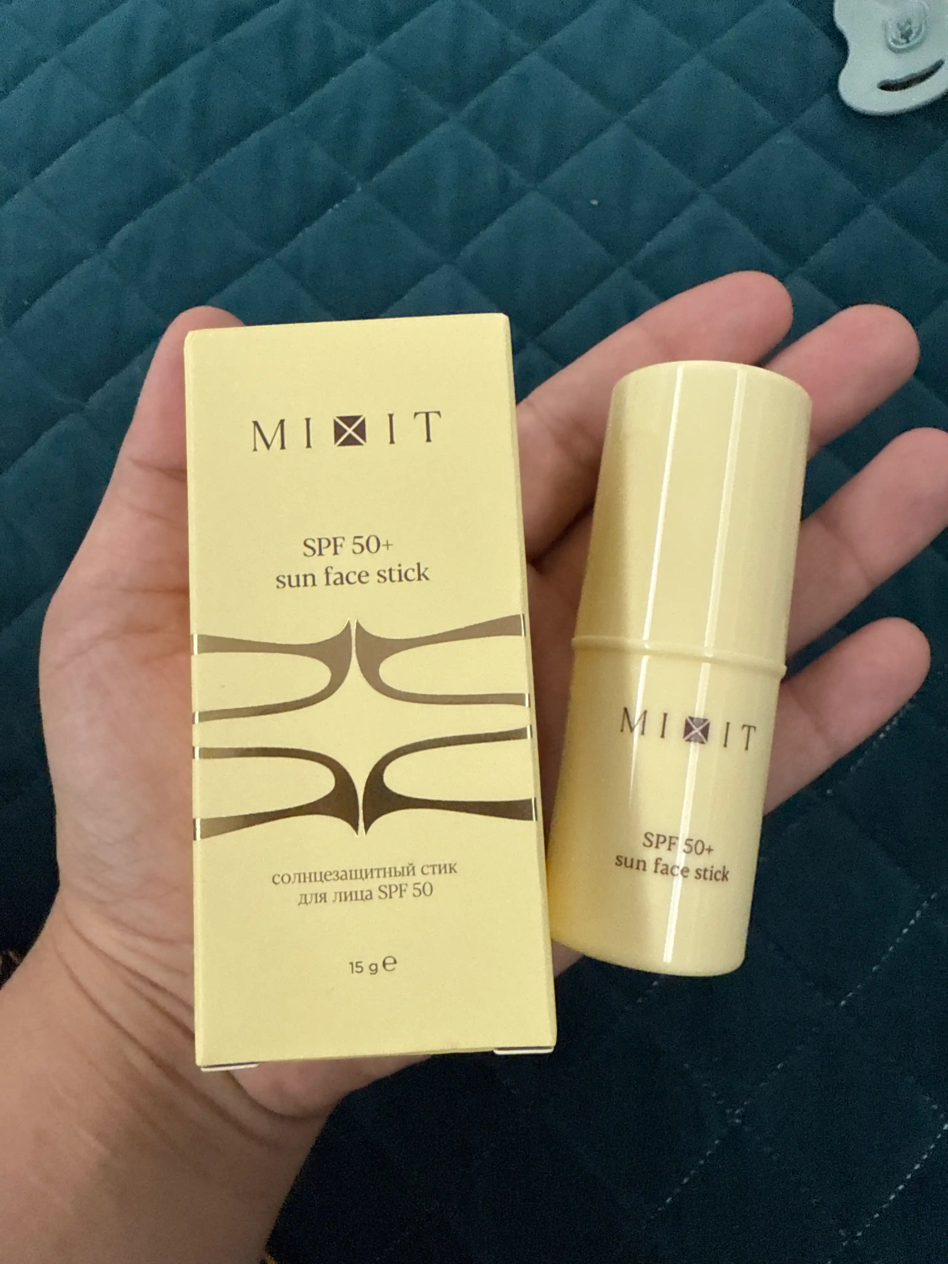 Солнцезащитный стик для лица MIXIT SPF 50+ SUN Face Stick, 15 гр