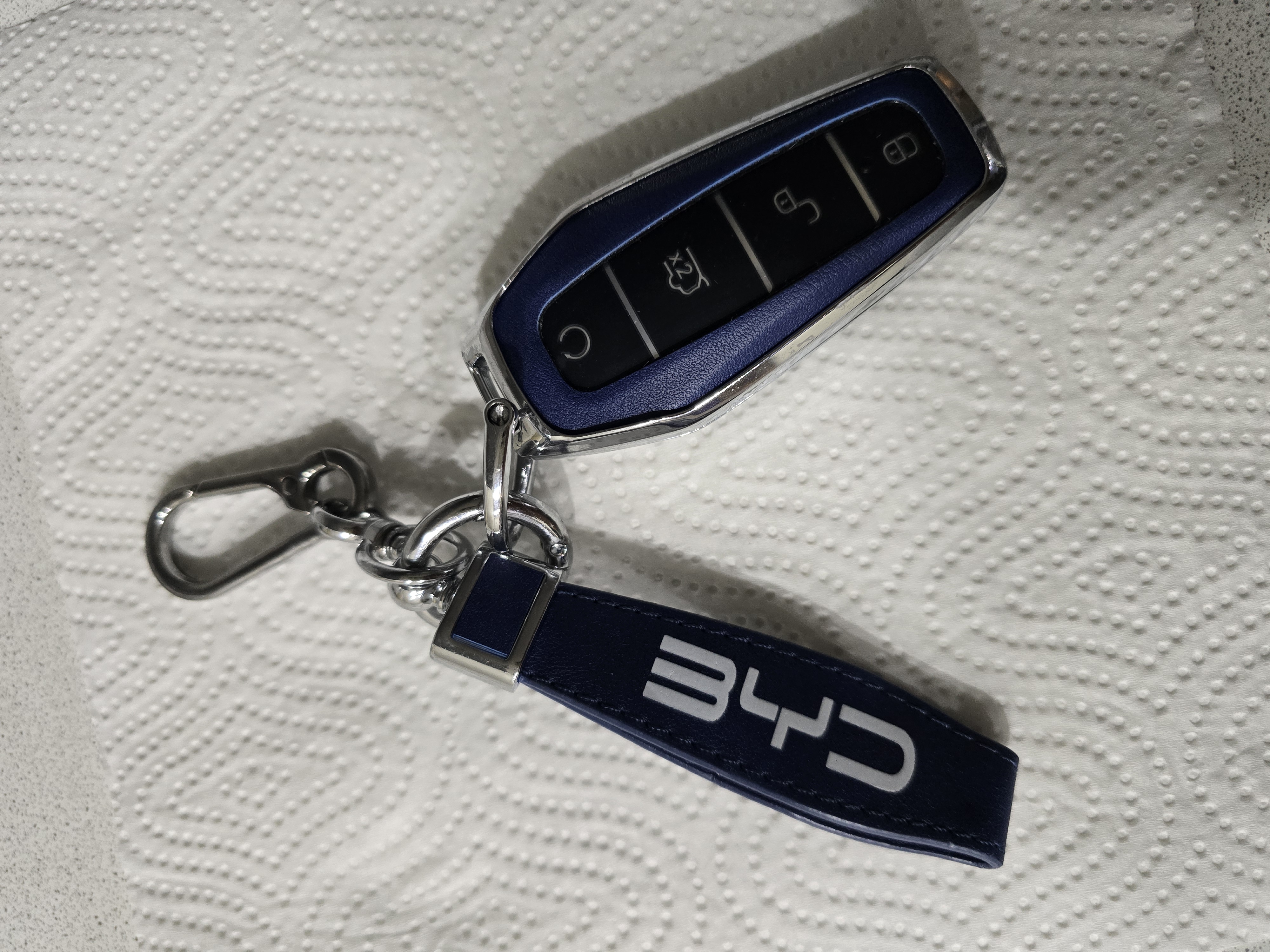 BYD, Yuan Han, Chazar avtomobil kaliti qopqog'i himoya va qulaylik