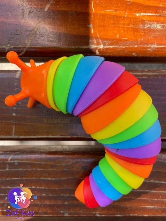 Игрушка саламандра, гусеница, слизняк антистресс