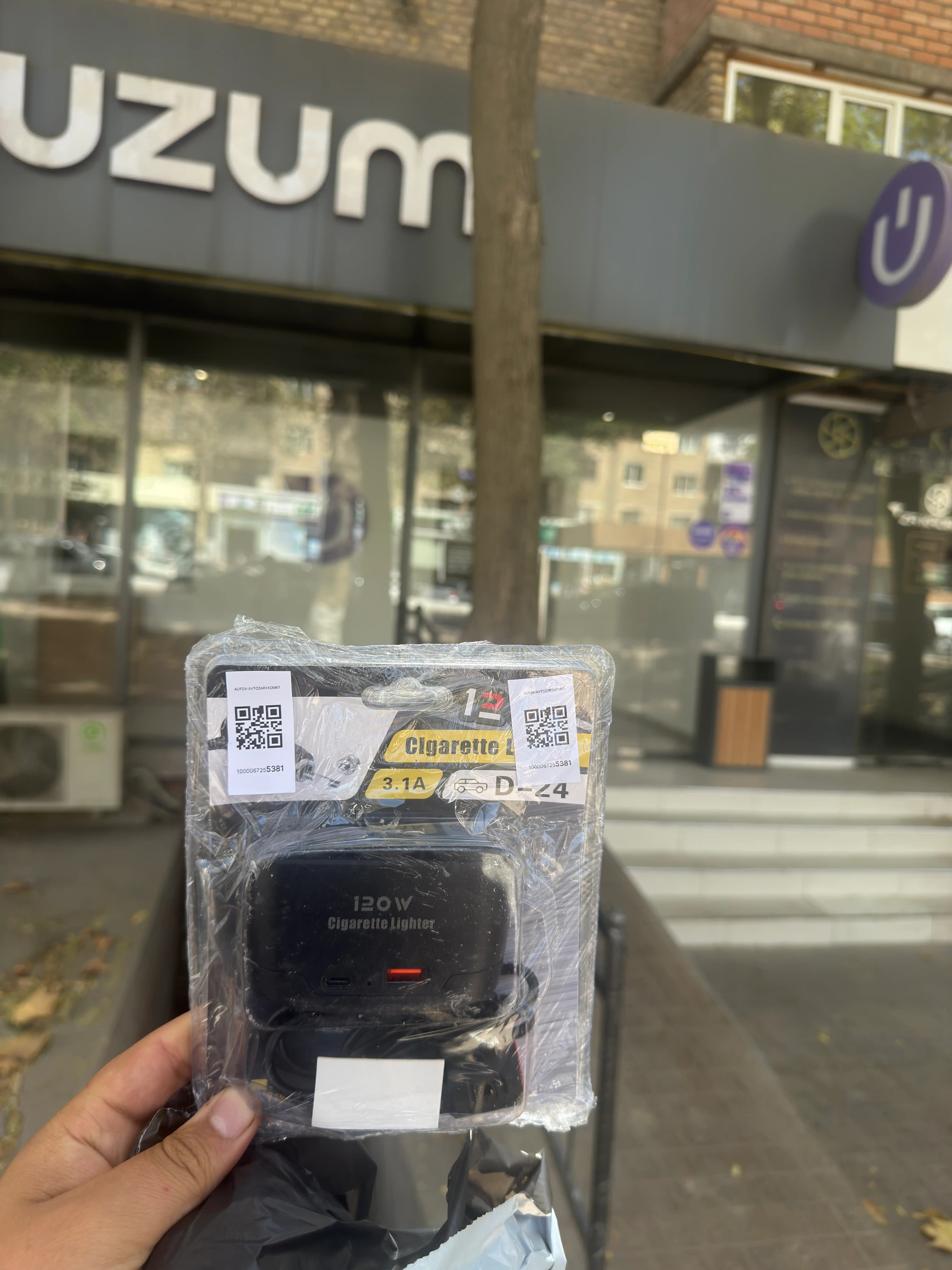 Avtomobil zaryadlovchi adapter, 3 ta sigaret ulagichi, USB, Type-C PD quvvatlash, 12V/24V