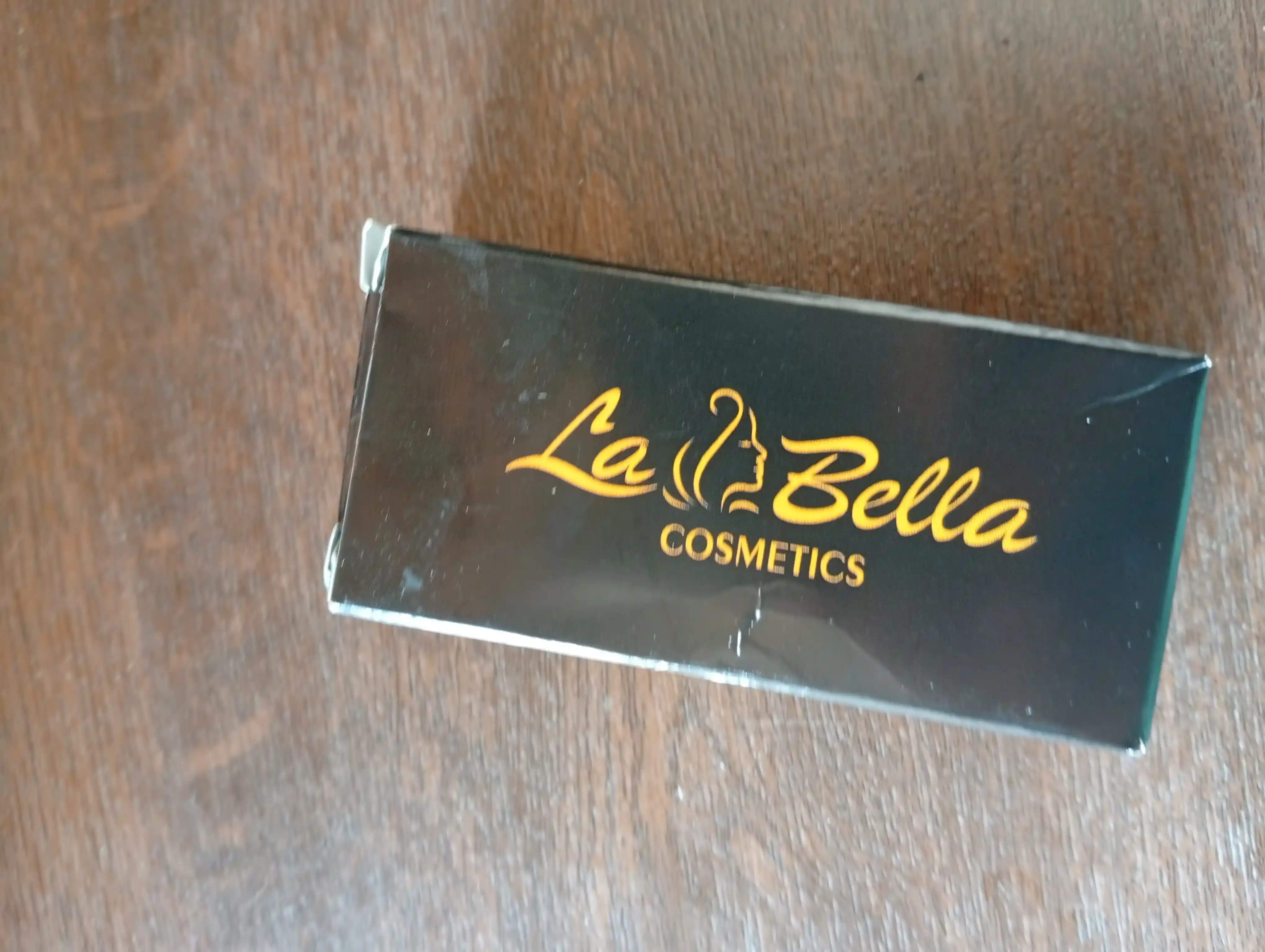 Parfums de Marly Delina atirlar ayollar, probnik ayollar atiri