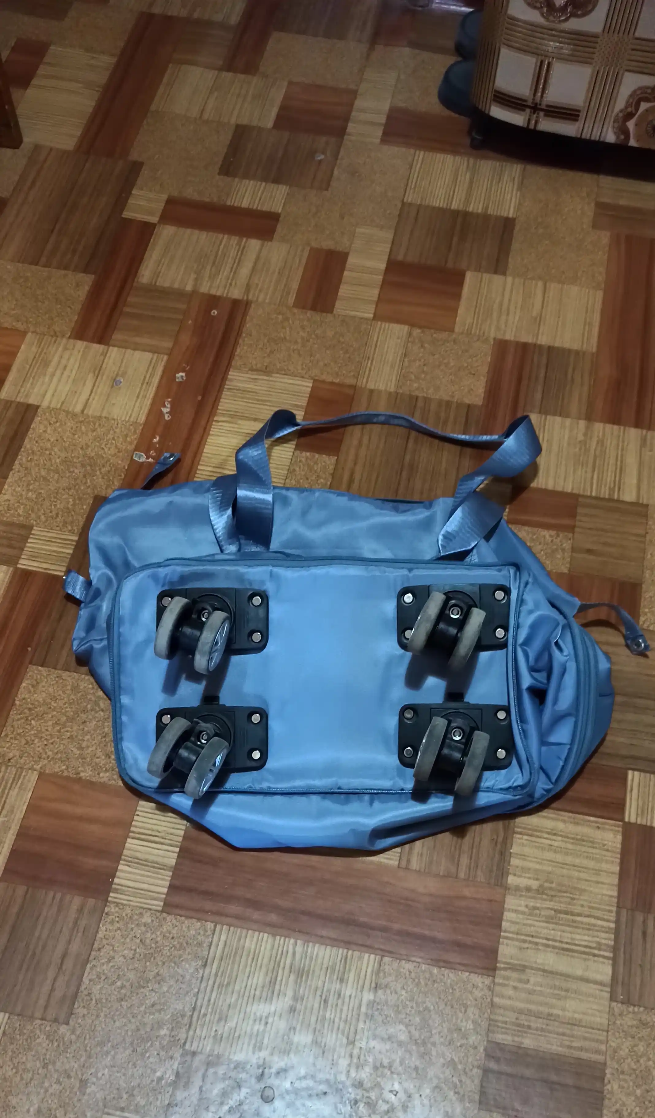 Erkaklar va ayollar uchun yo‘l sumkasi, zamonaviy va qulay yo‘l sumkasi