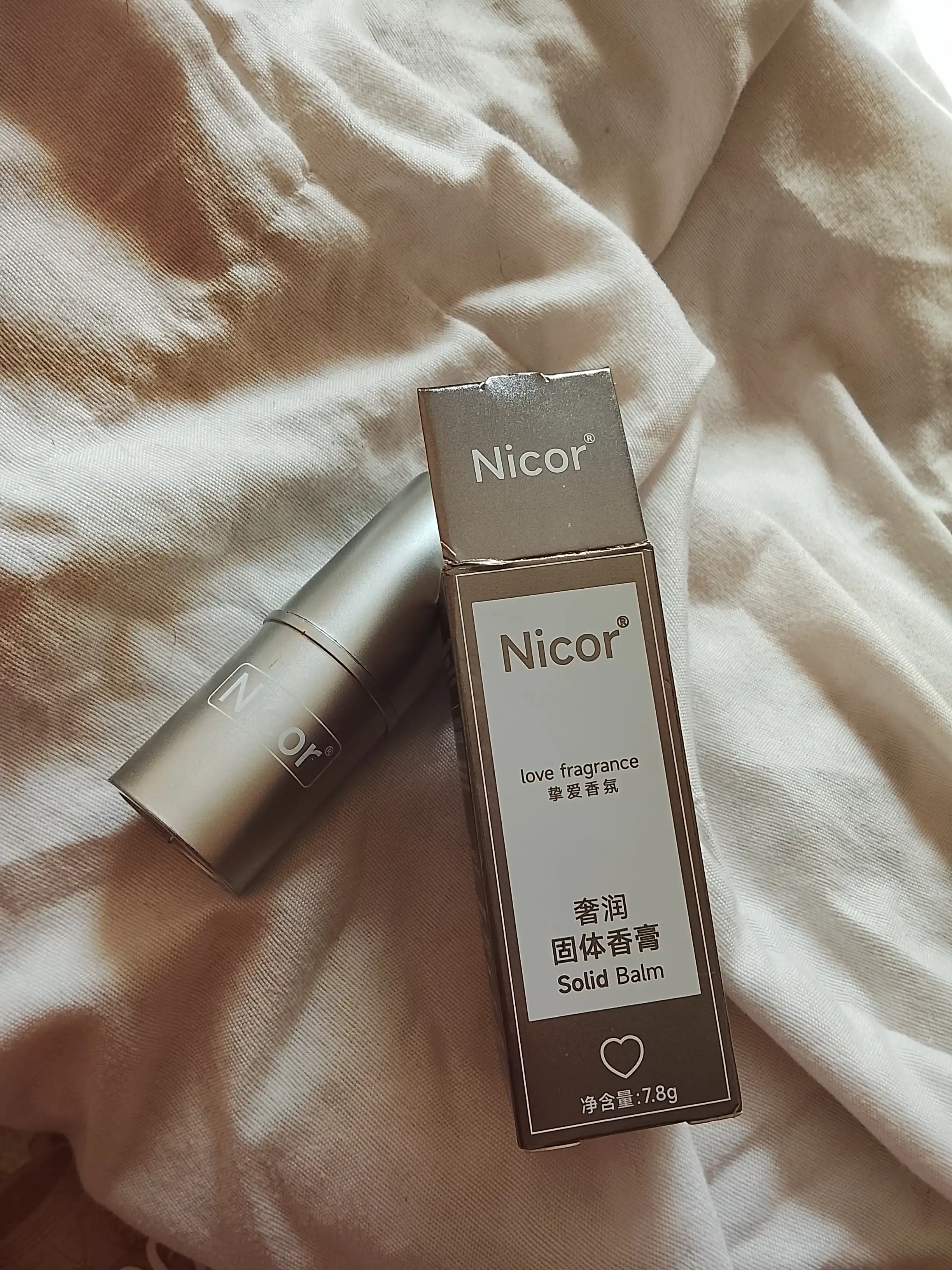 Nicor Stix с феромонами — не содержащие спирта духи для женщин