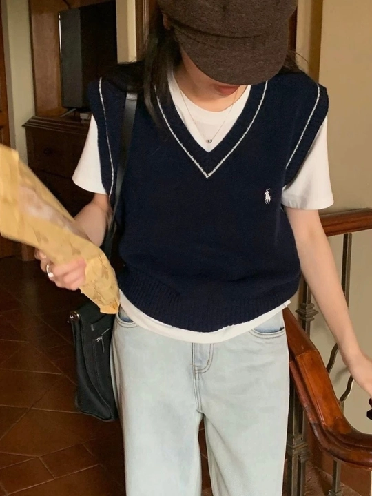 Nimcha ayollar va qizlar uchun, uy, ish, ofis, maktab, uchun