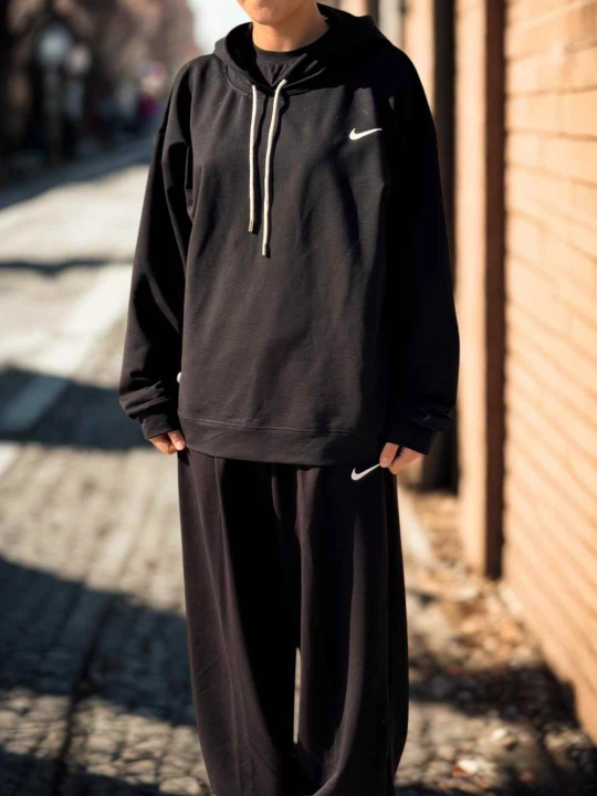 Kostum ikki qismli nike printli