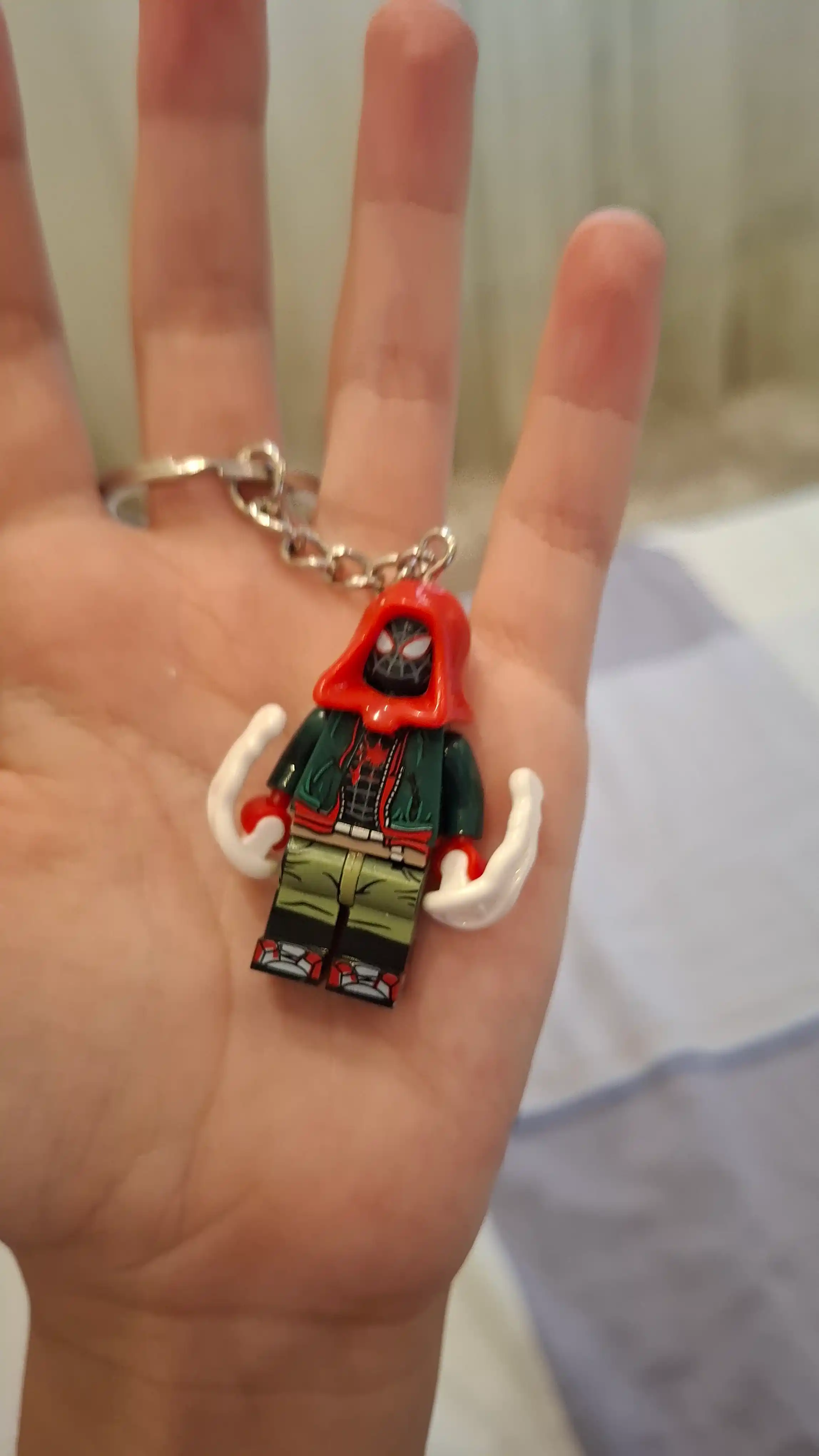 Парные брелоки в стиле Lego "Человек-Паук и Гвен Стейси"