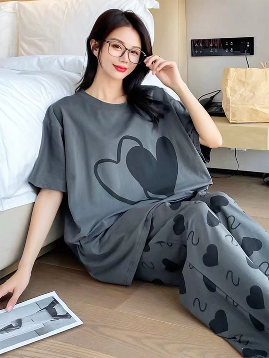 Ayollar pijamasi